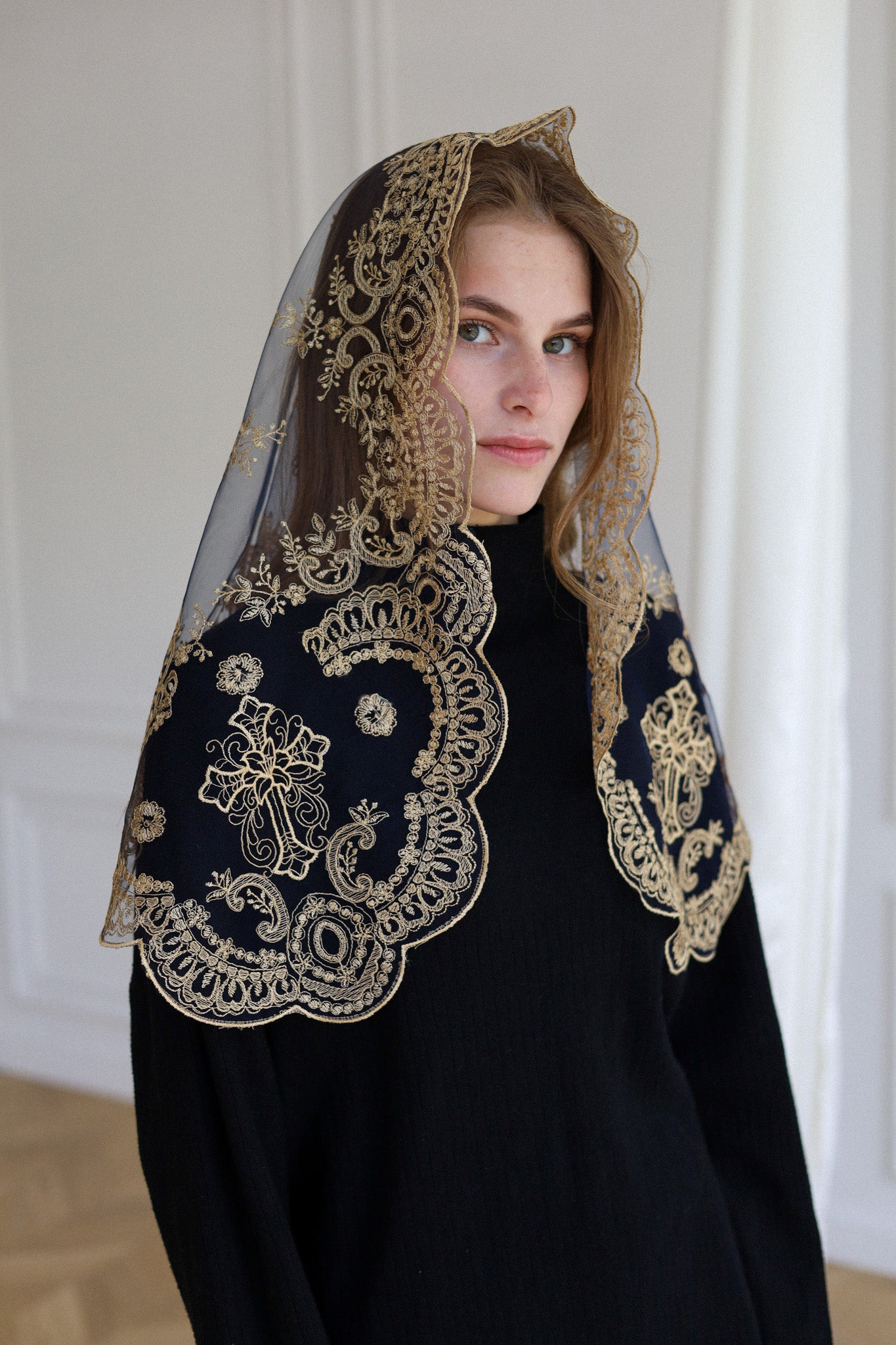 NEW! BLUE VEIL