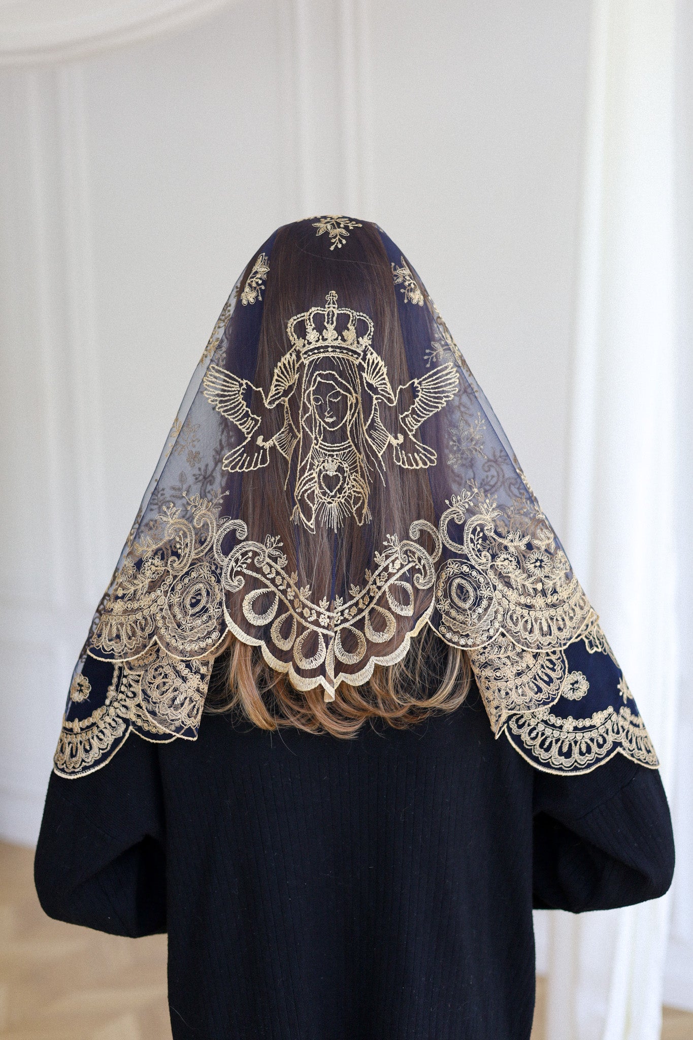 NEW! BLUE VEIL