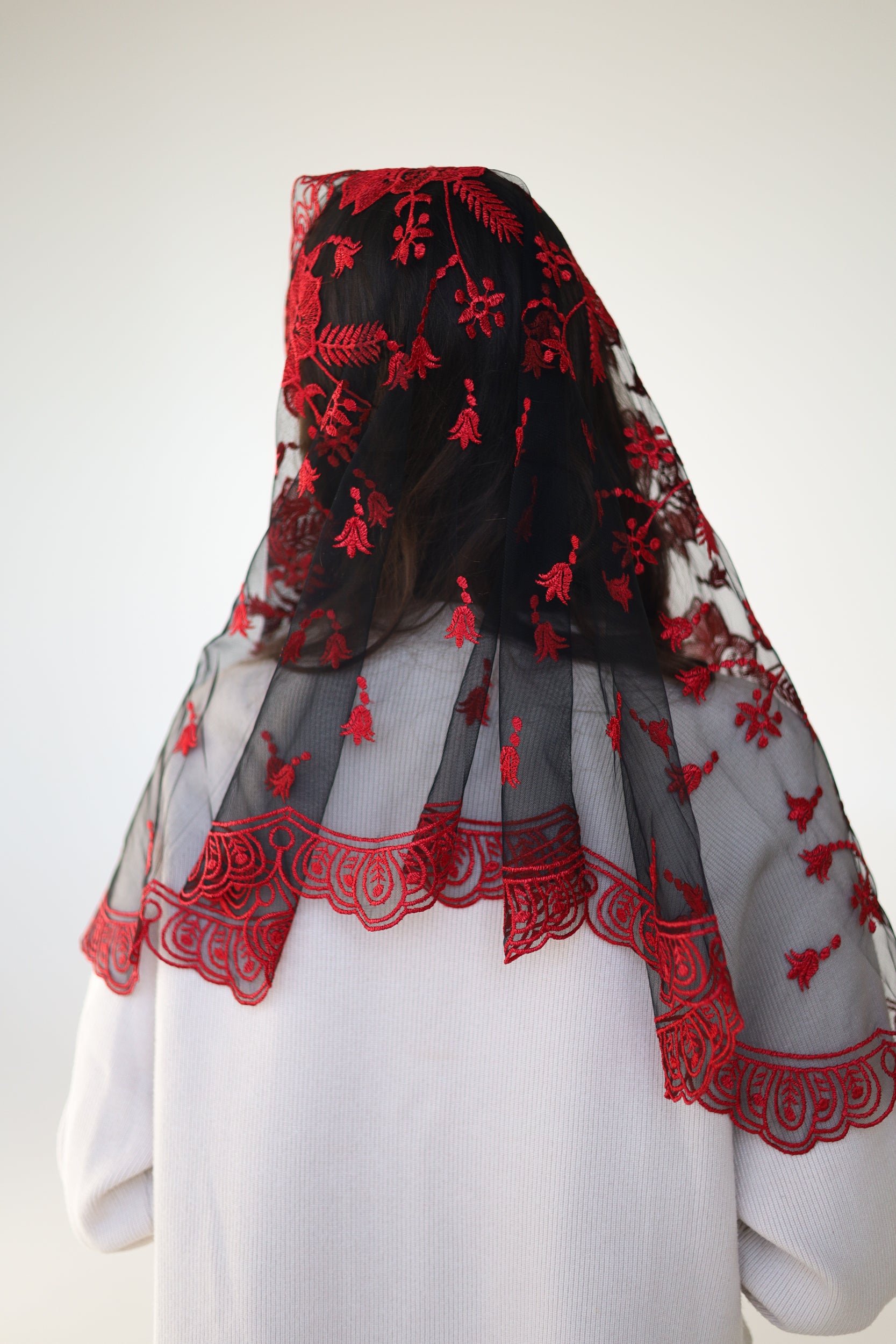 LONG BLACK & RED VEIL - MariaVeils