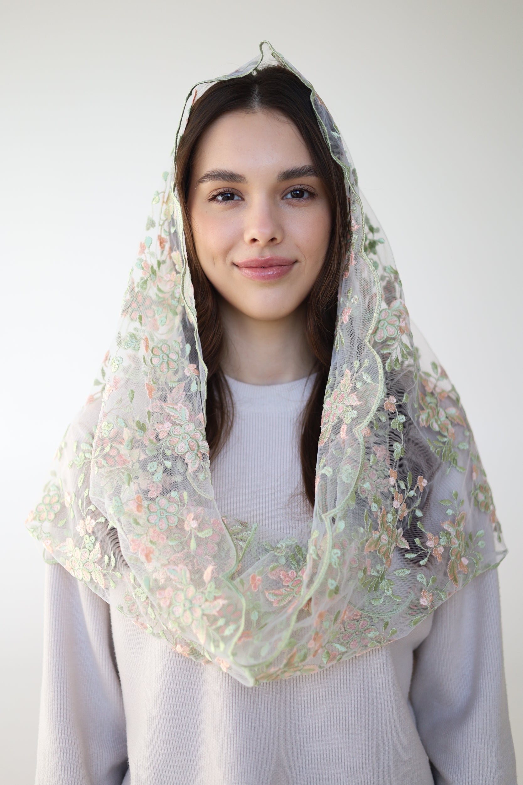 PEACH & PISTACHIO INFINITY VEIL - MariaVeils