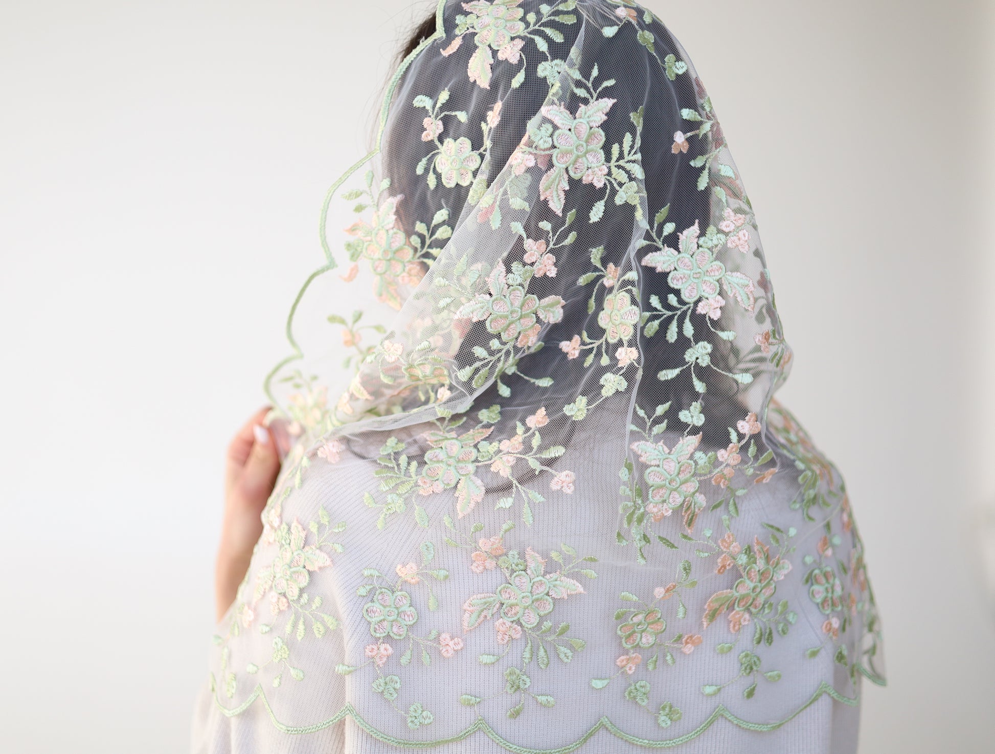 PEACH & PISTACHIO INFINITY VEIL - MariaVeils