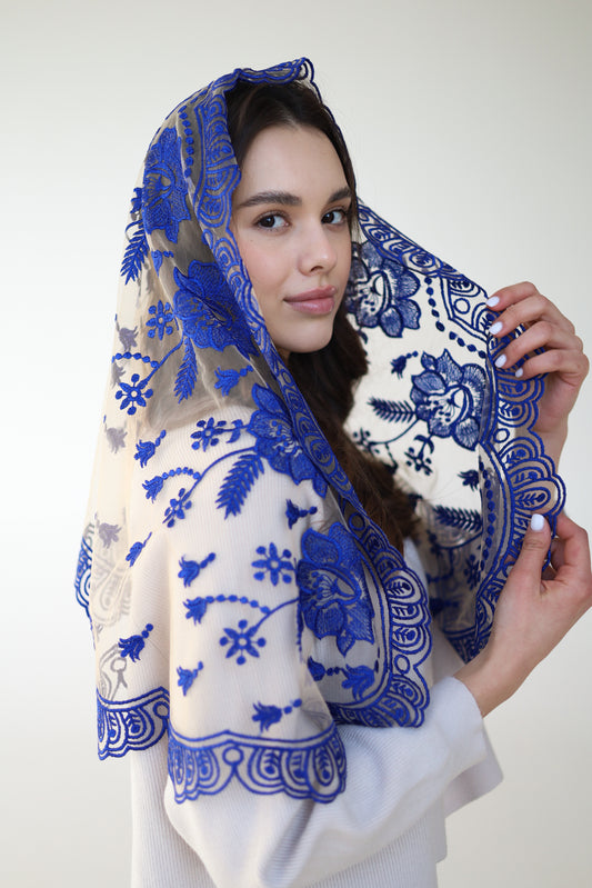 LONG VEIL WITH BLUE FLOWERS - MariaVeils