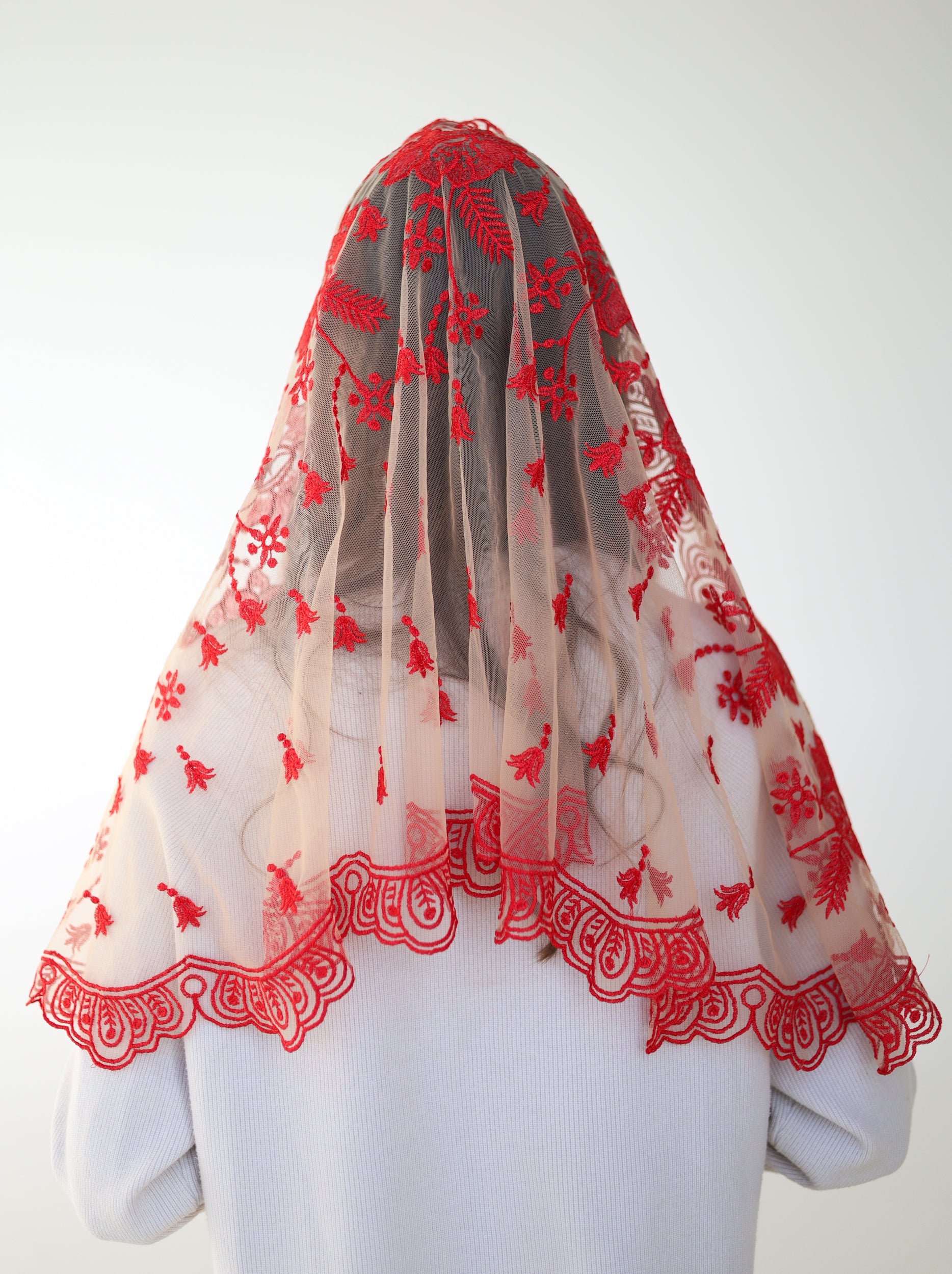 RED FLORAL MANTILLA - MariaVeils