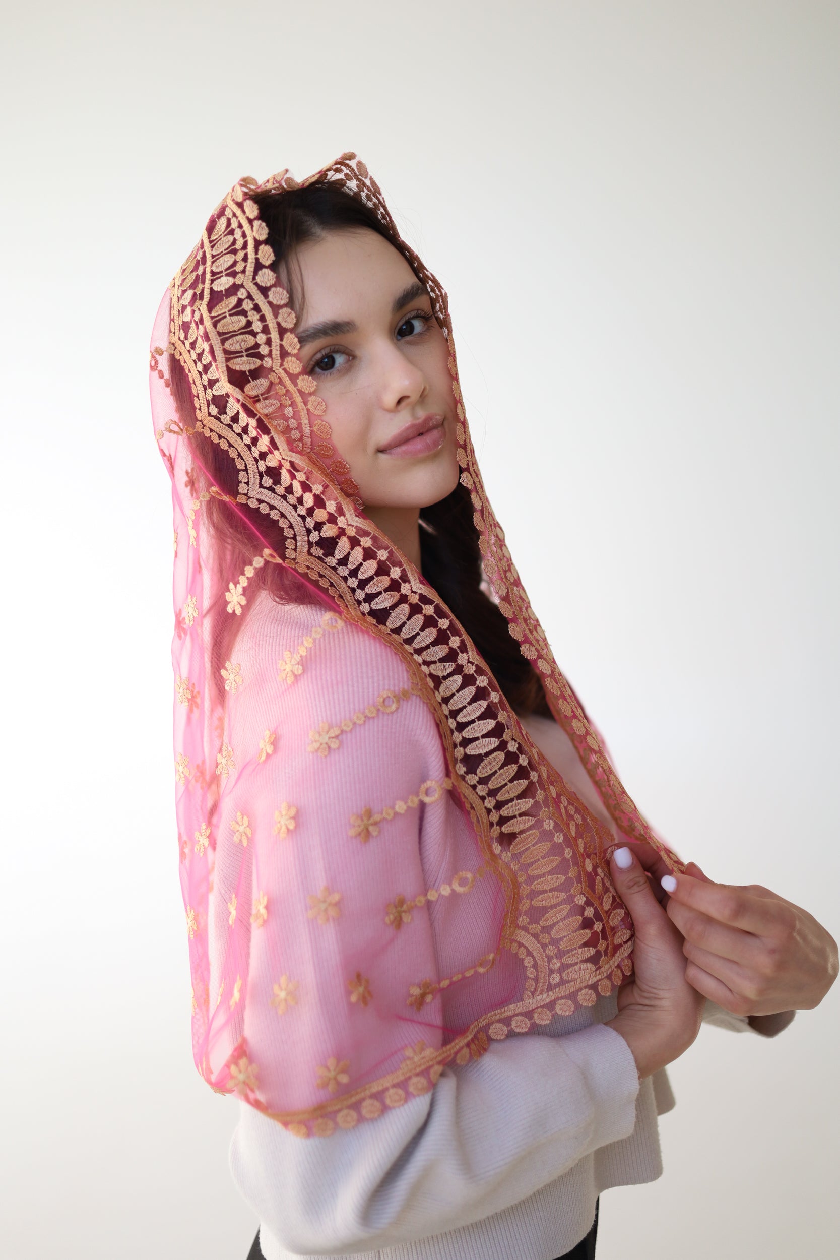 GOLD & PINK LONG VEIL - MariaVeils