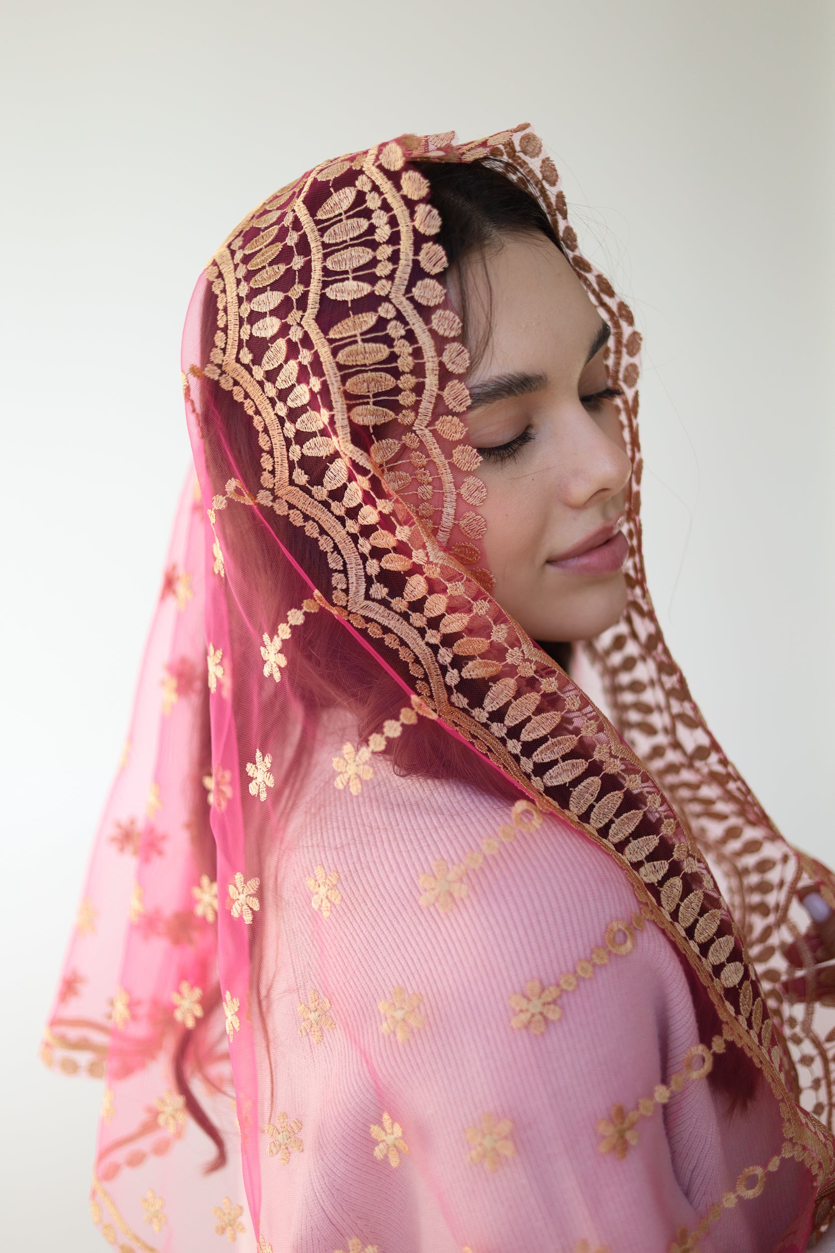 GOLD & PINK LONG VEIL - MariaVeils