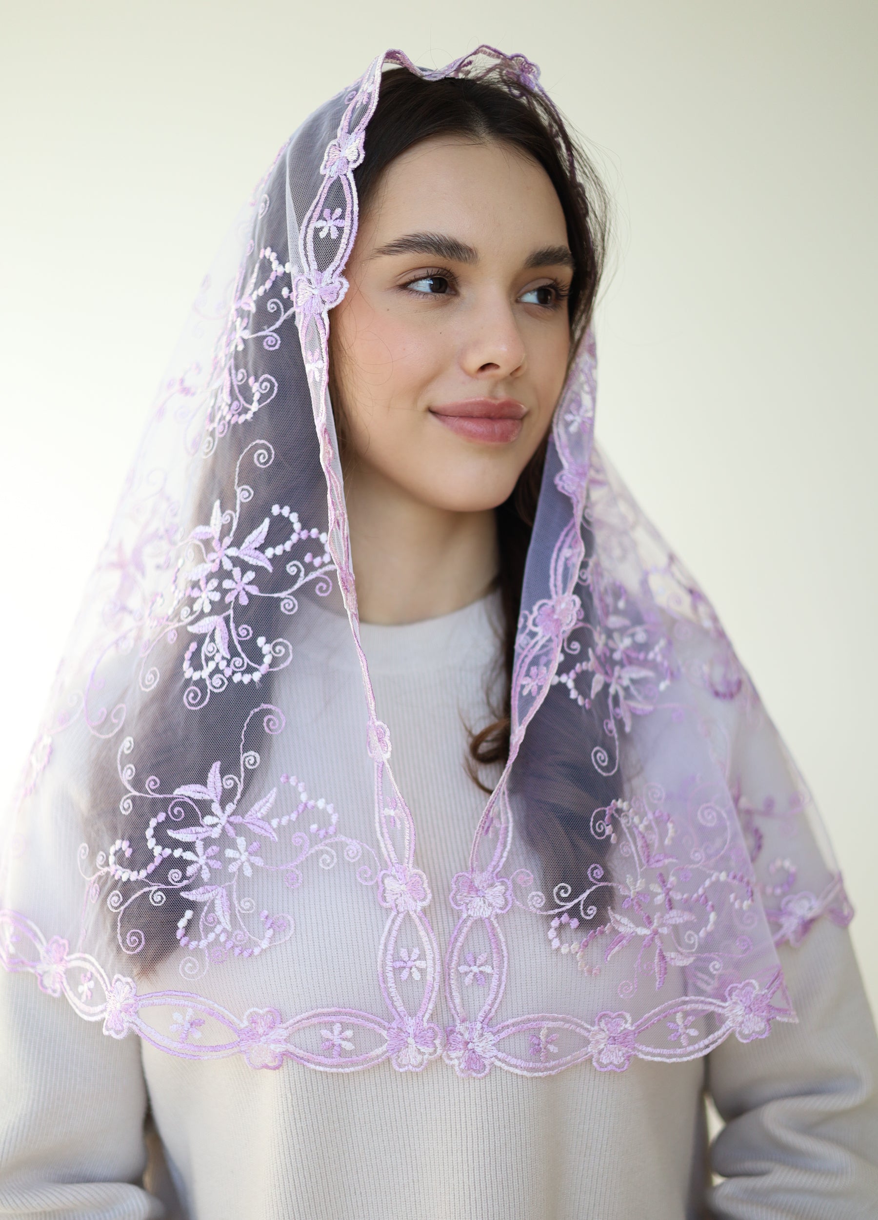 GRADIENT PURPLE MANTILLA - MariaVeils