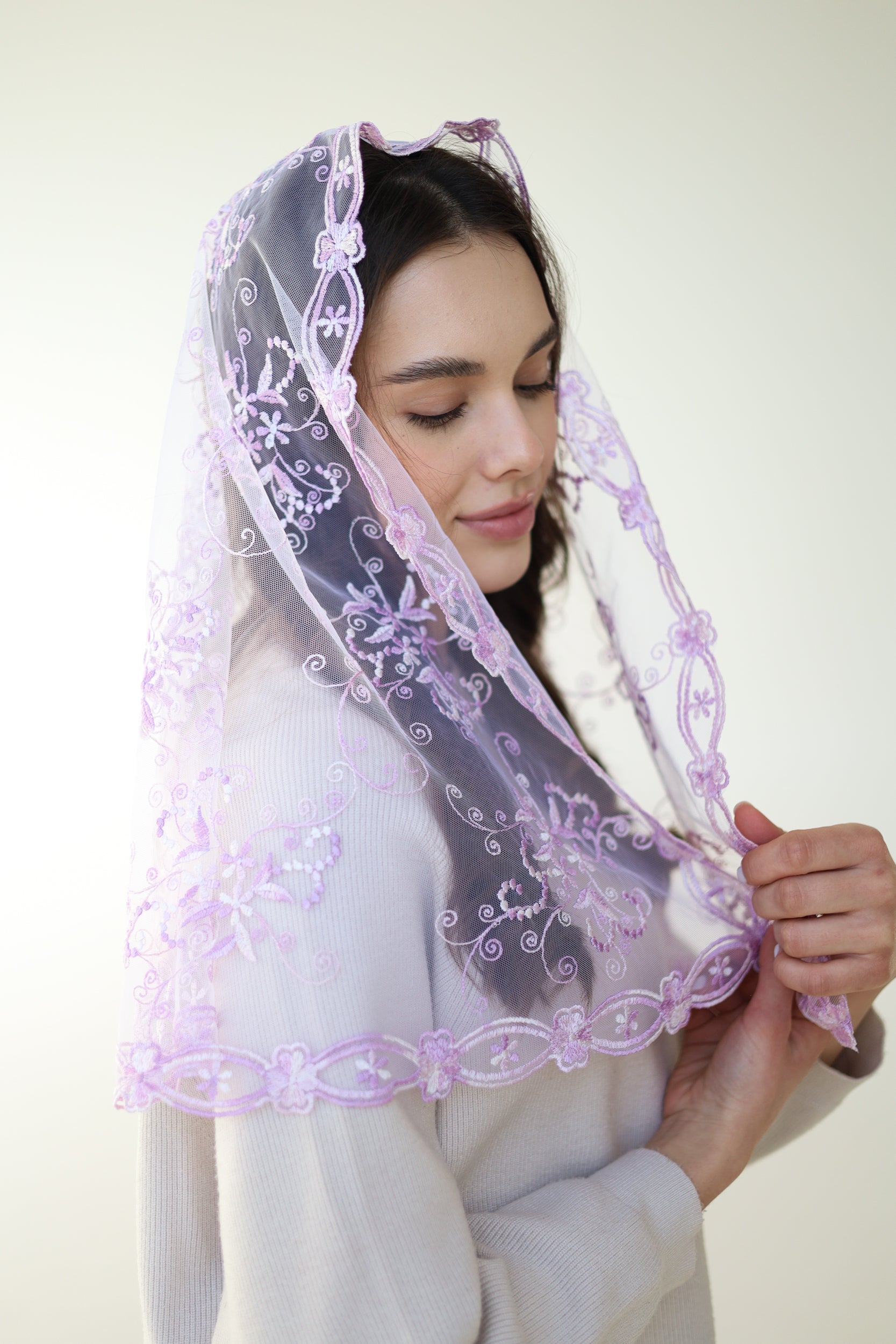 GRADIENT PURPLE MANTILLA - MariaVeils