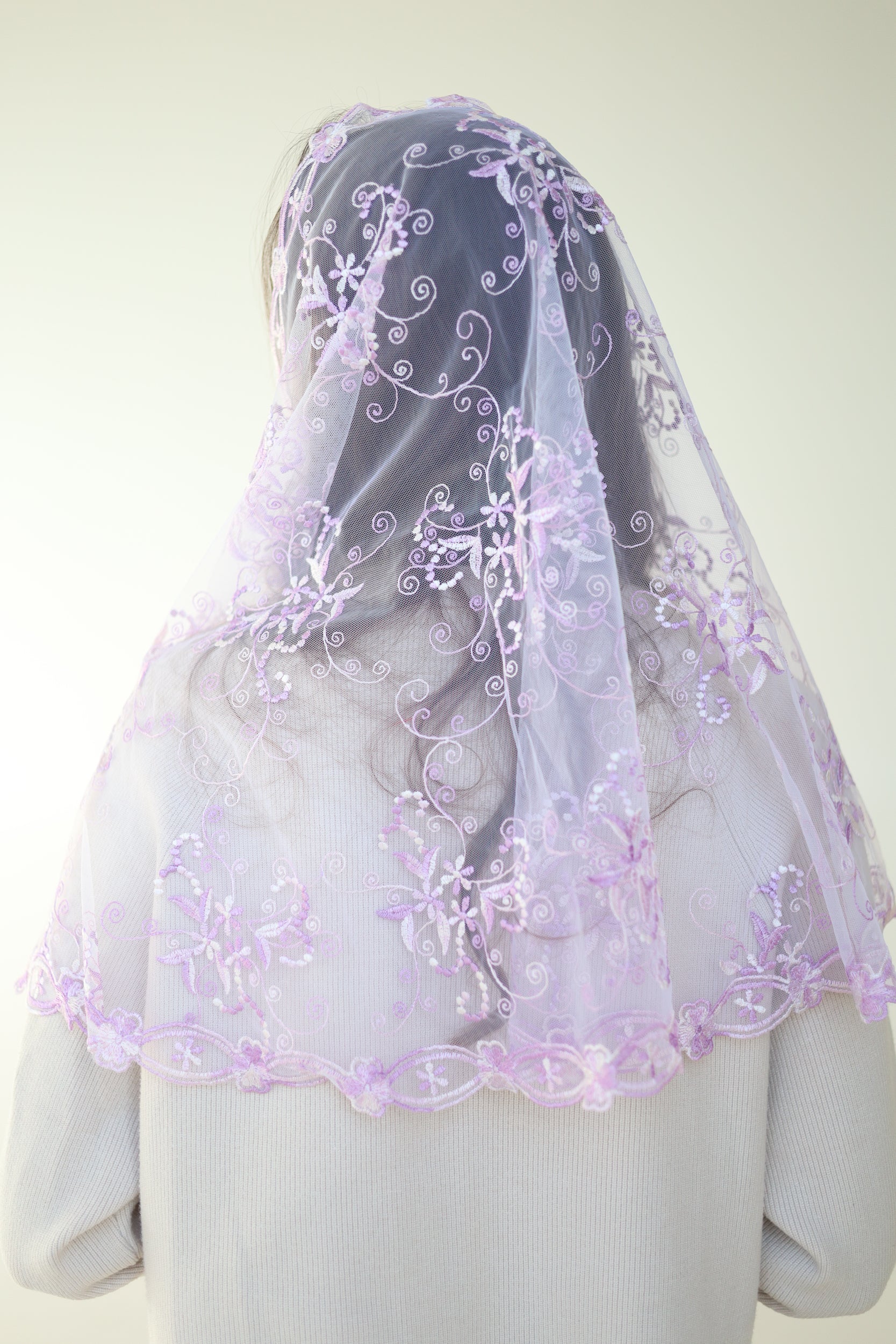 GRADIENT PURPLE MANTILLA - MariaVeils