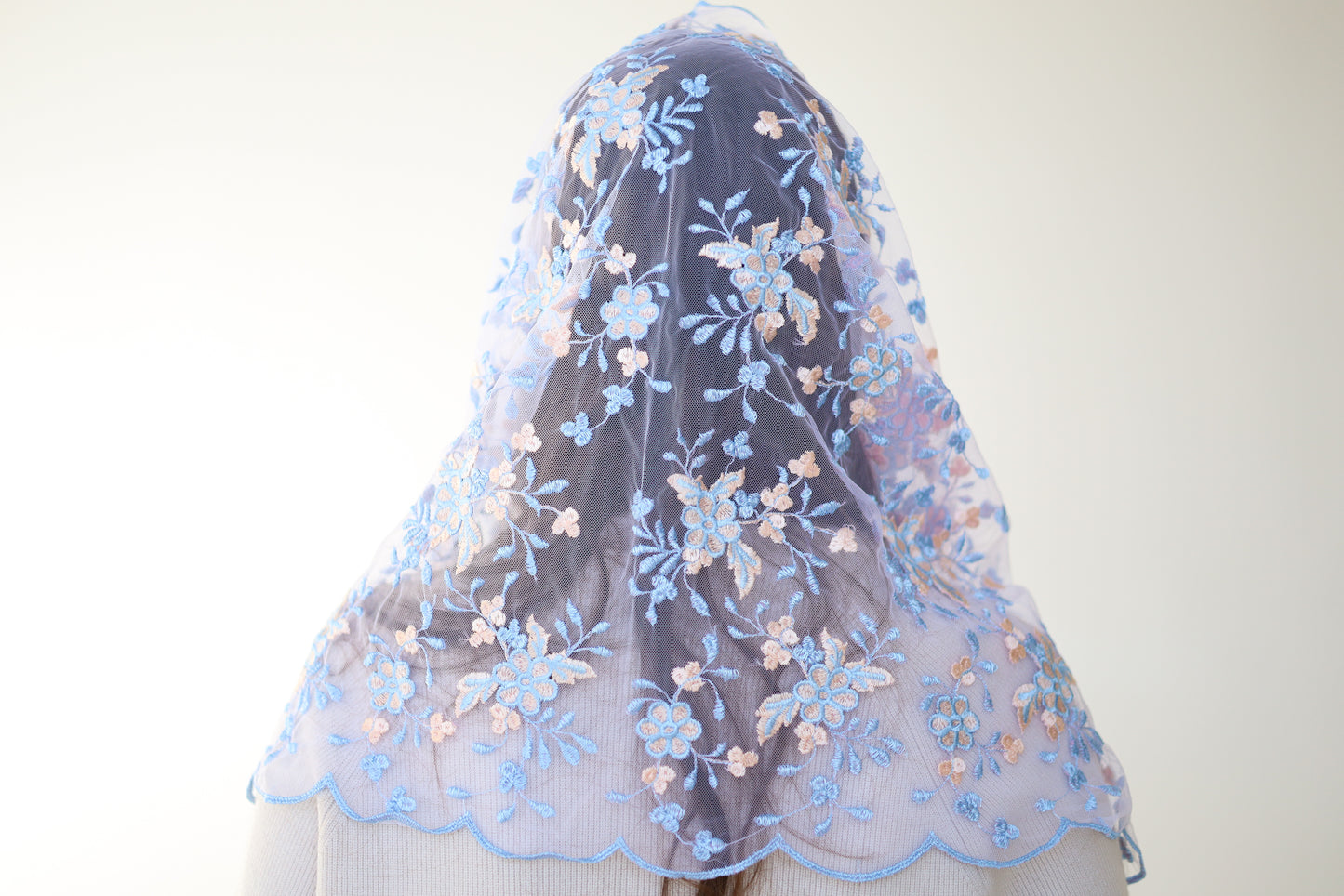 PEACH & BLUE INFINITY VEIL - MariaVeils