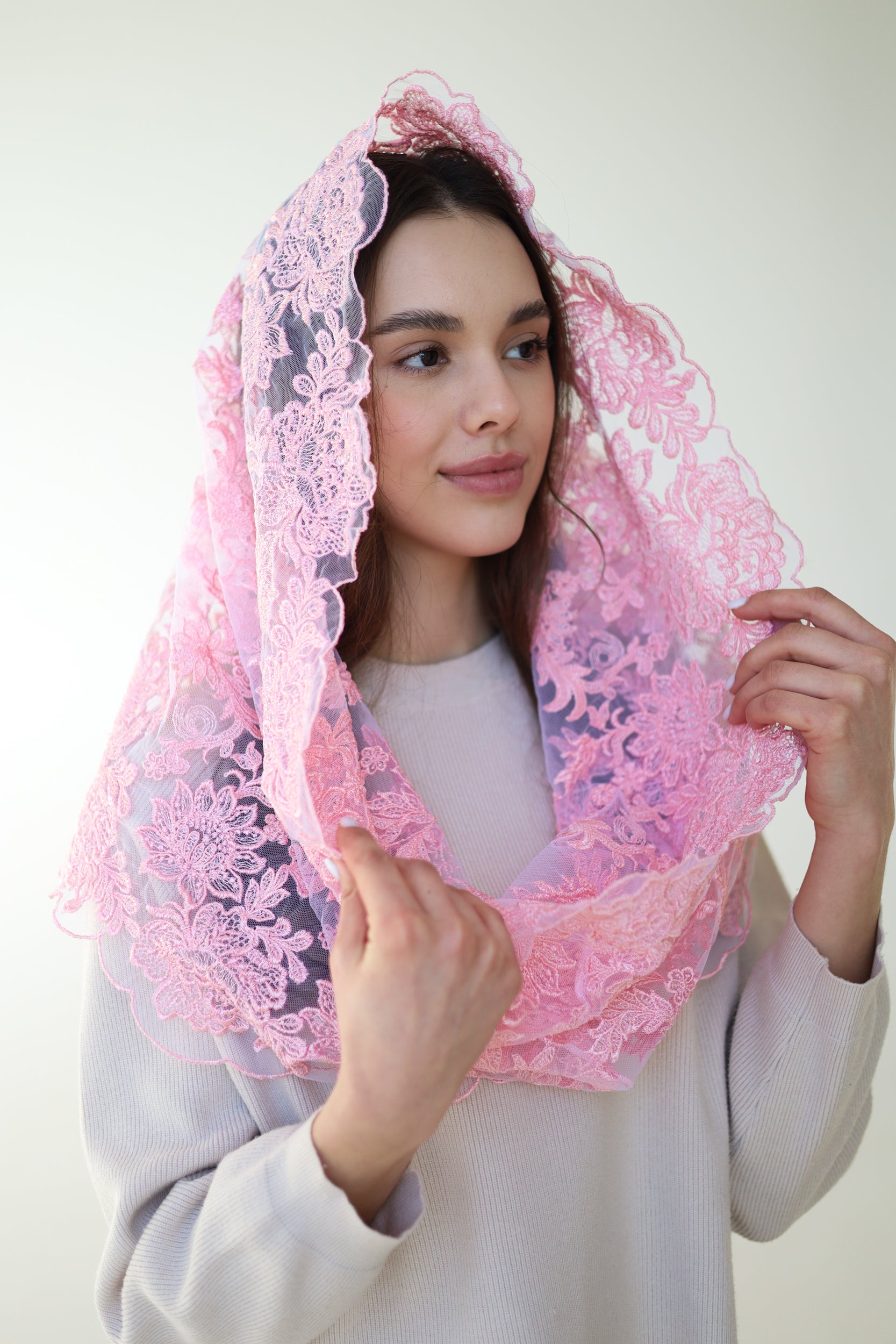 PINK CHAPEL VEIL - MariaVeils