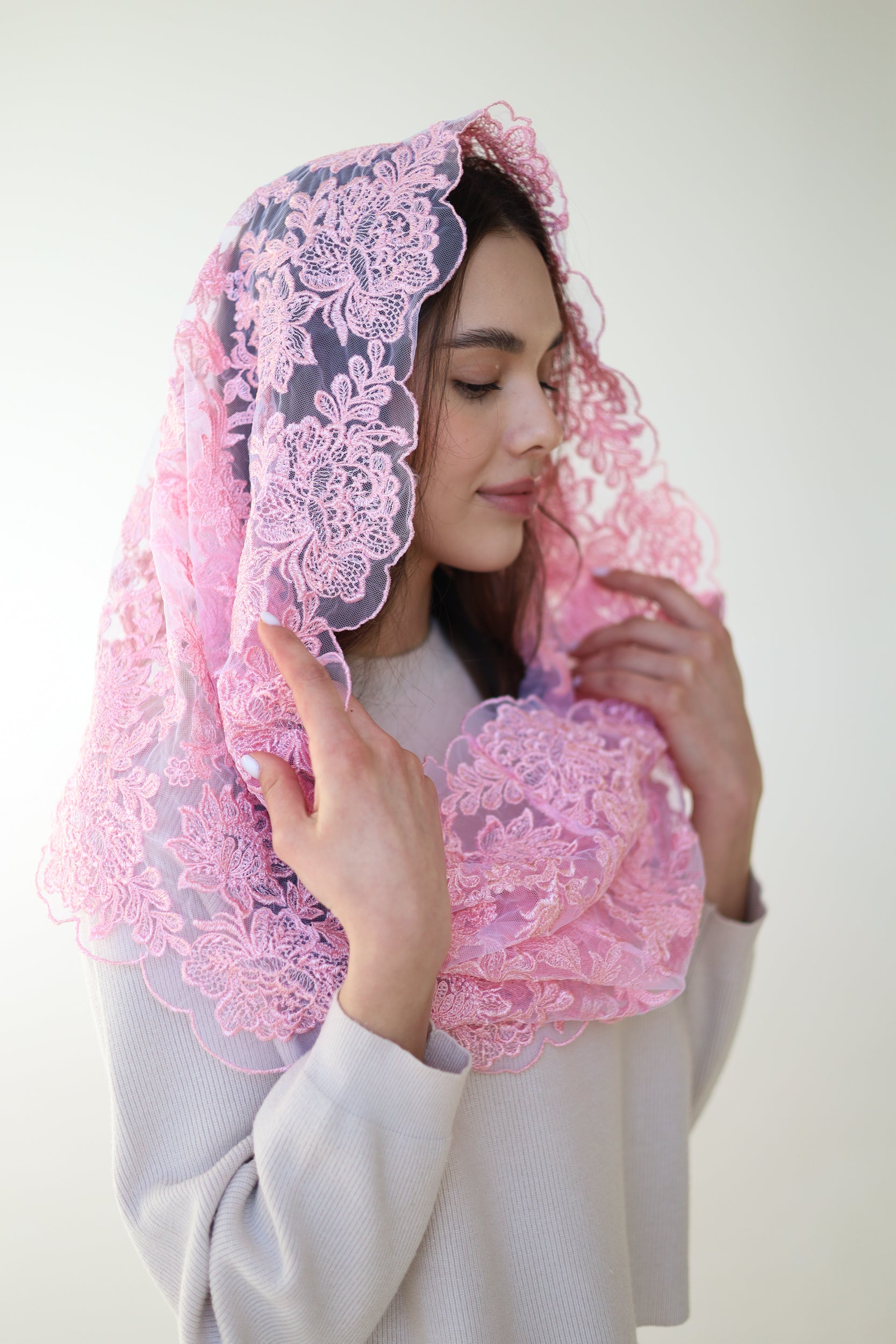 PINK CHAPEL VEIL - MariaVeils