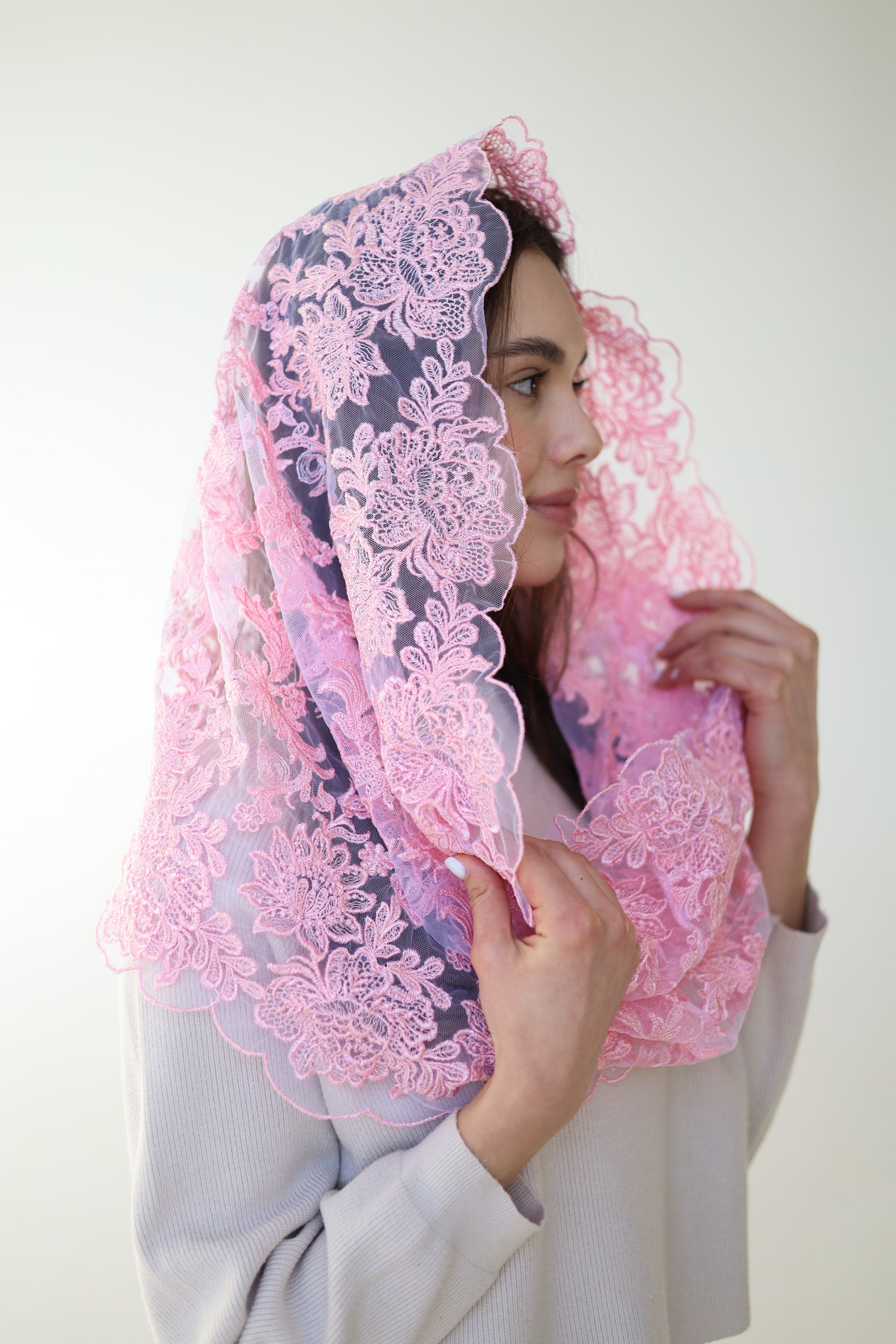 PINK CHAPEL VEIL - MariaVeils