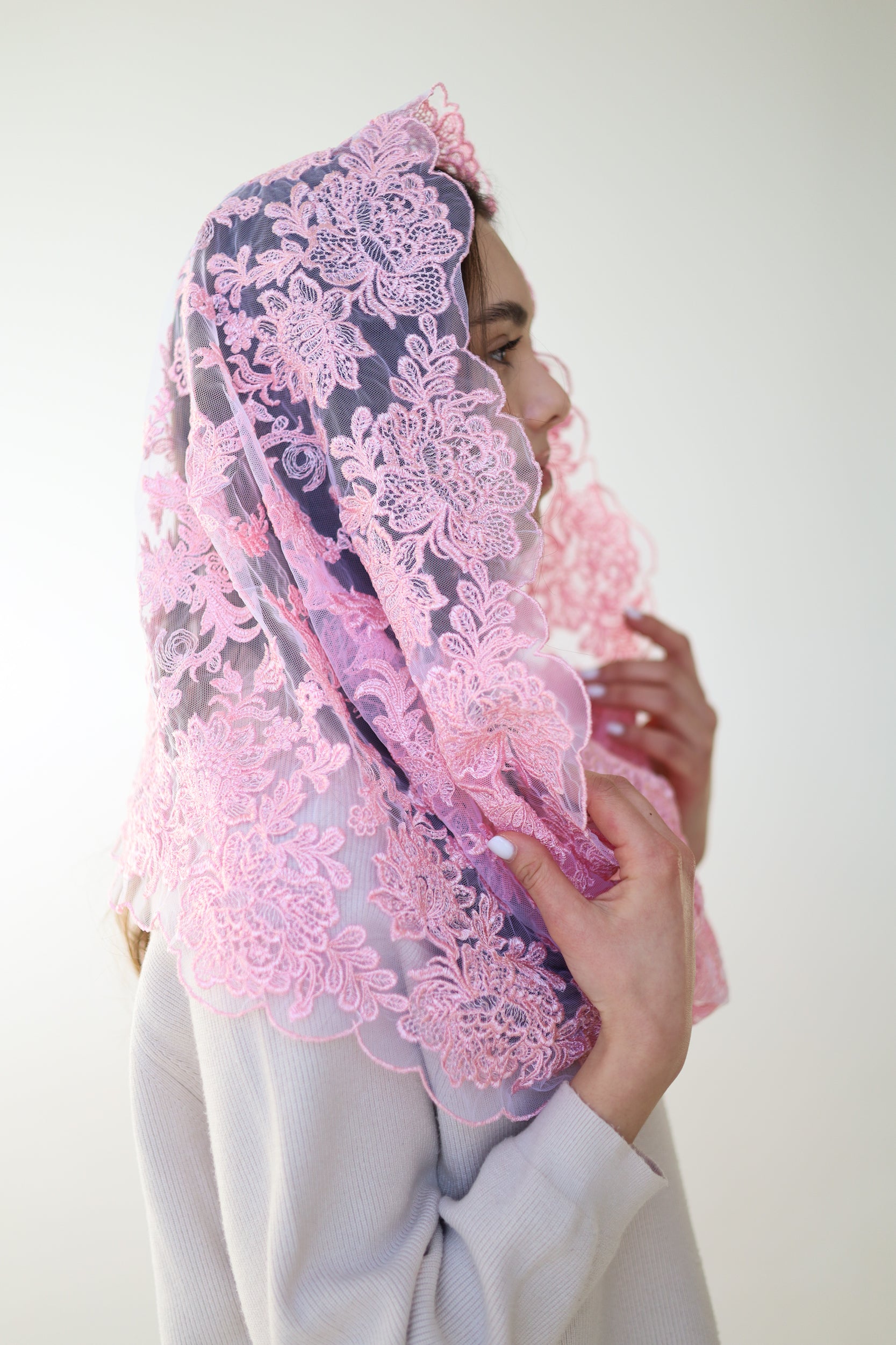 PINK CHAPEL VEIL - MariaVeils