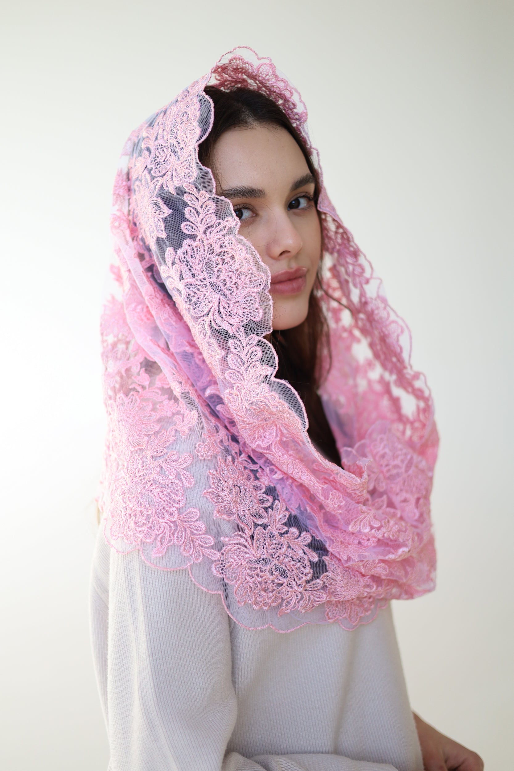 PINK CHAPEL VEIL - MariaVeils