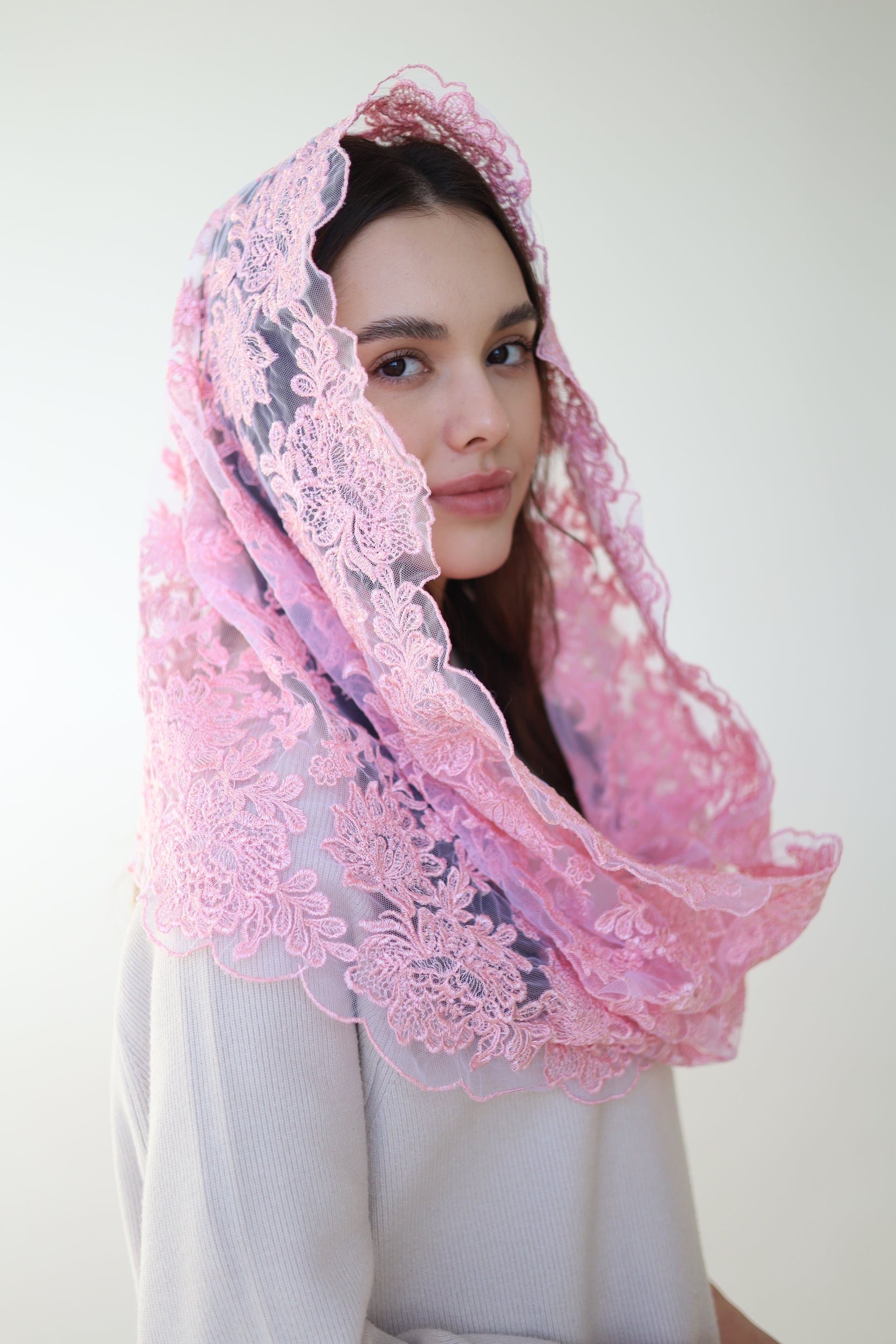 PINK CHAPEL VEIL - MariaVeils