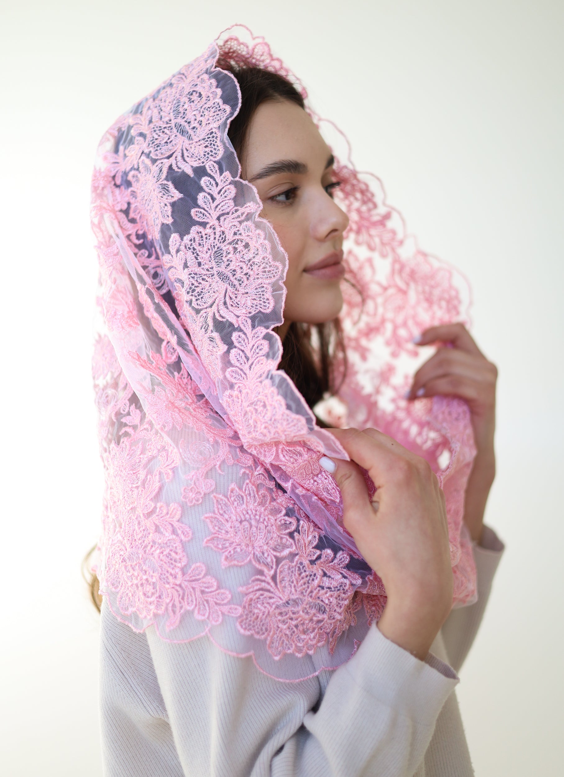 PINK CHAPEL VEIL - MariaVeils
