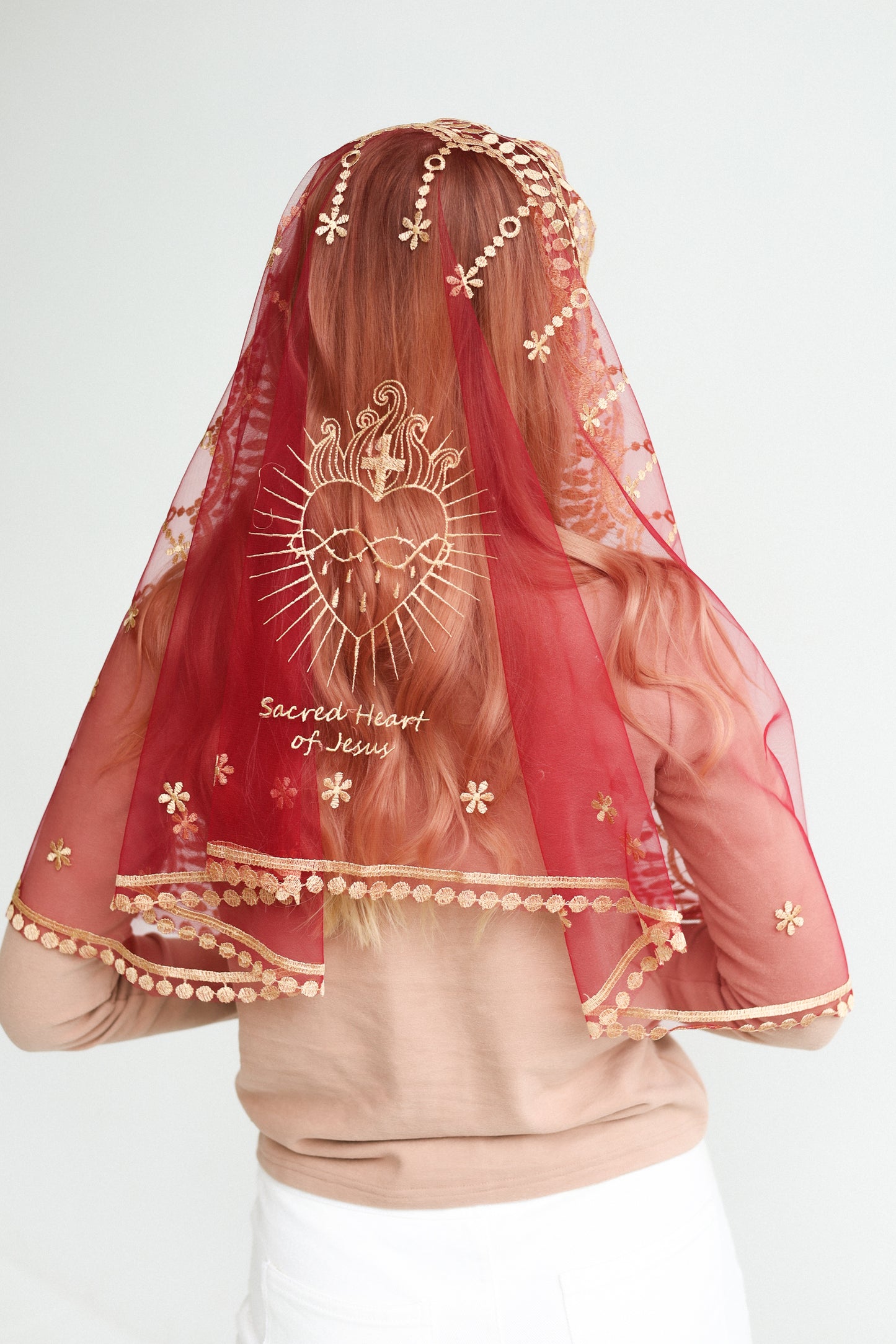 VEIL WITH SACRED HEART EMBROIDERY