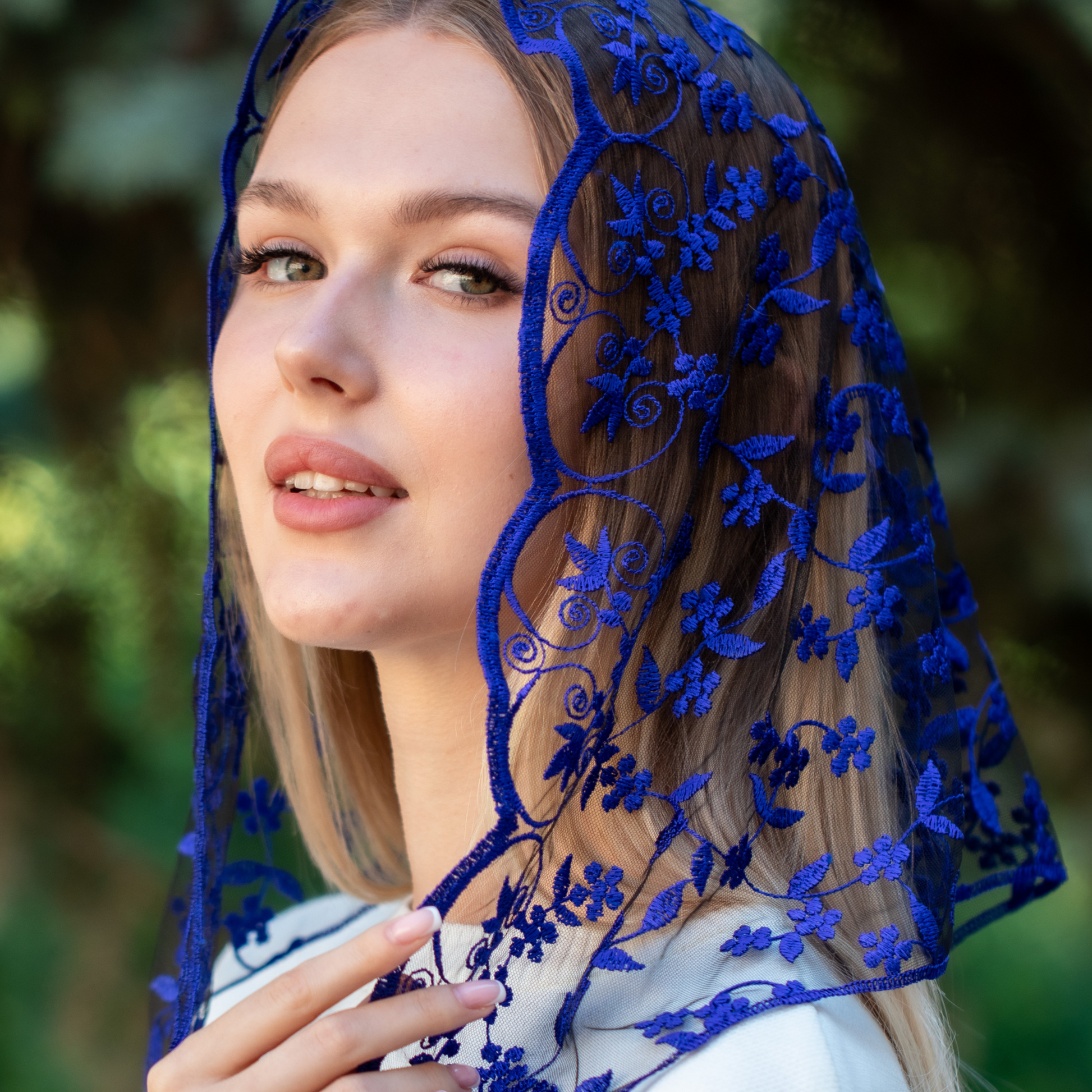 NEW!! Blue triangle Veil - MariaVeils