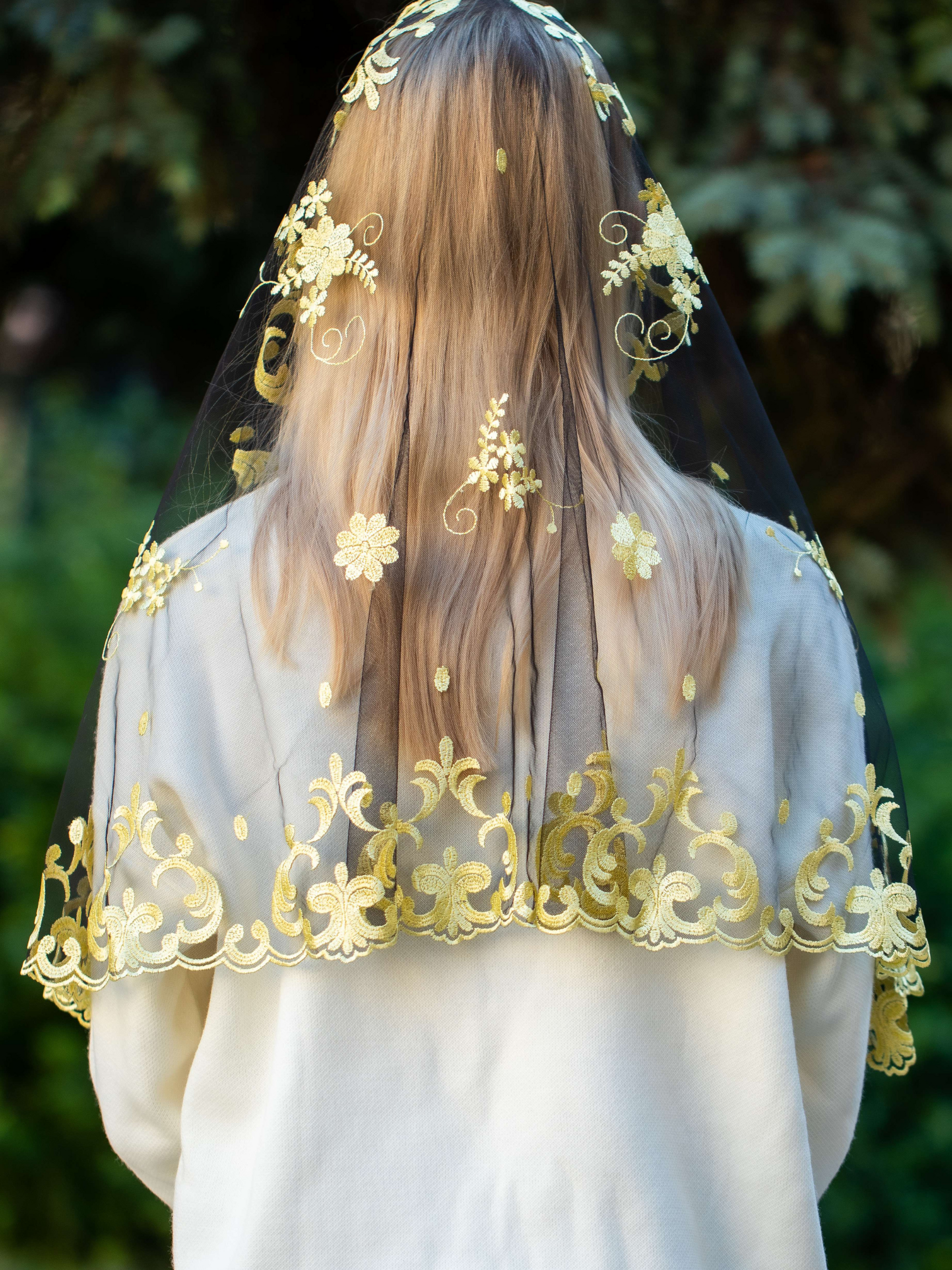NEW!! Yellow Floral Veil - MariaVeils