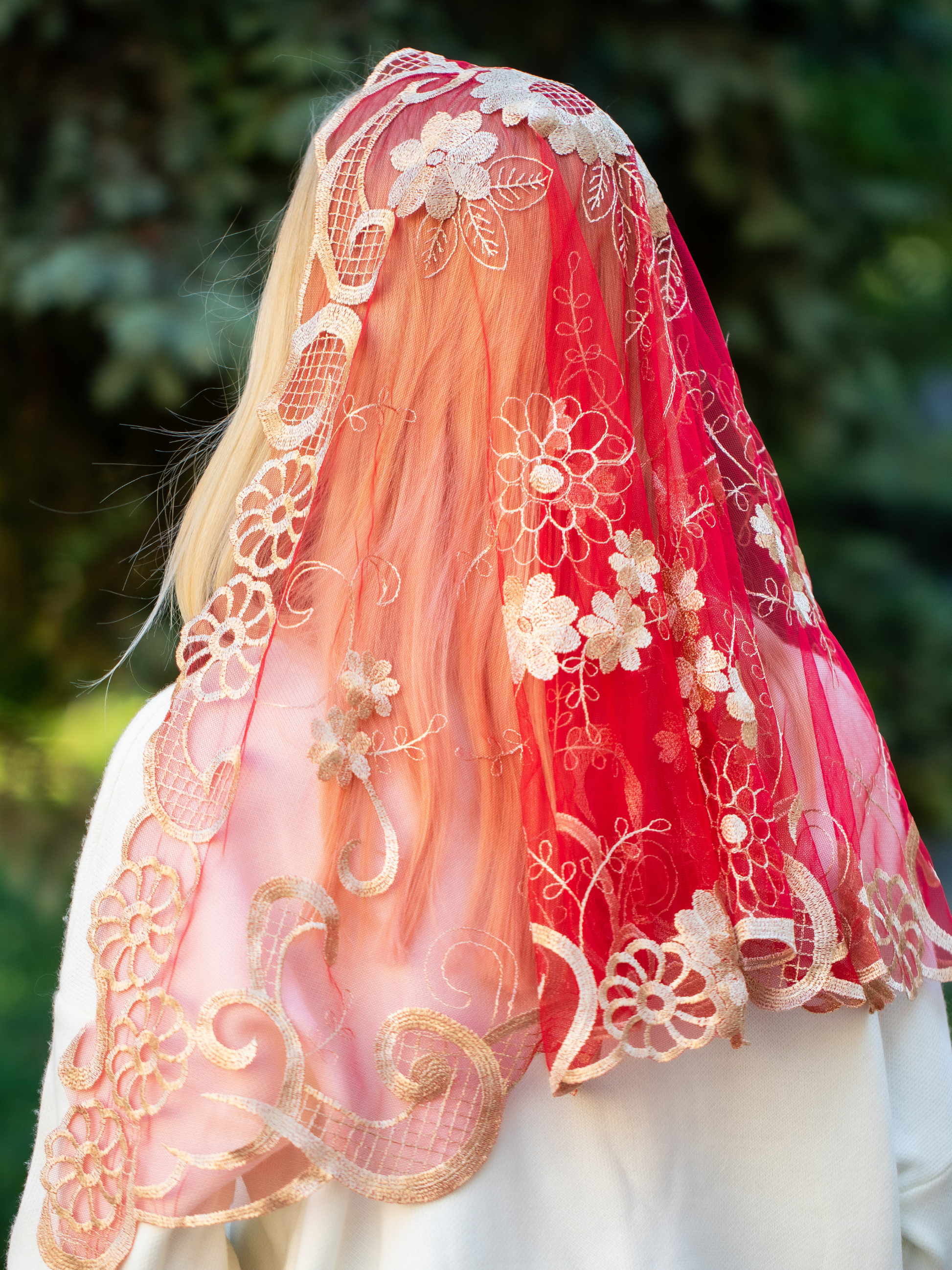 NEW!! Red Chapel Veil - MariaVeils