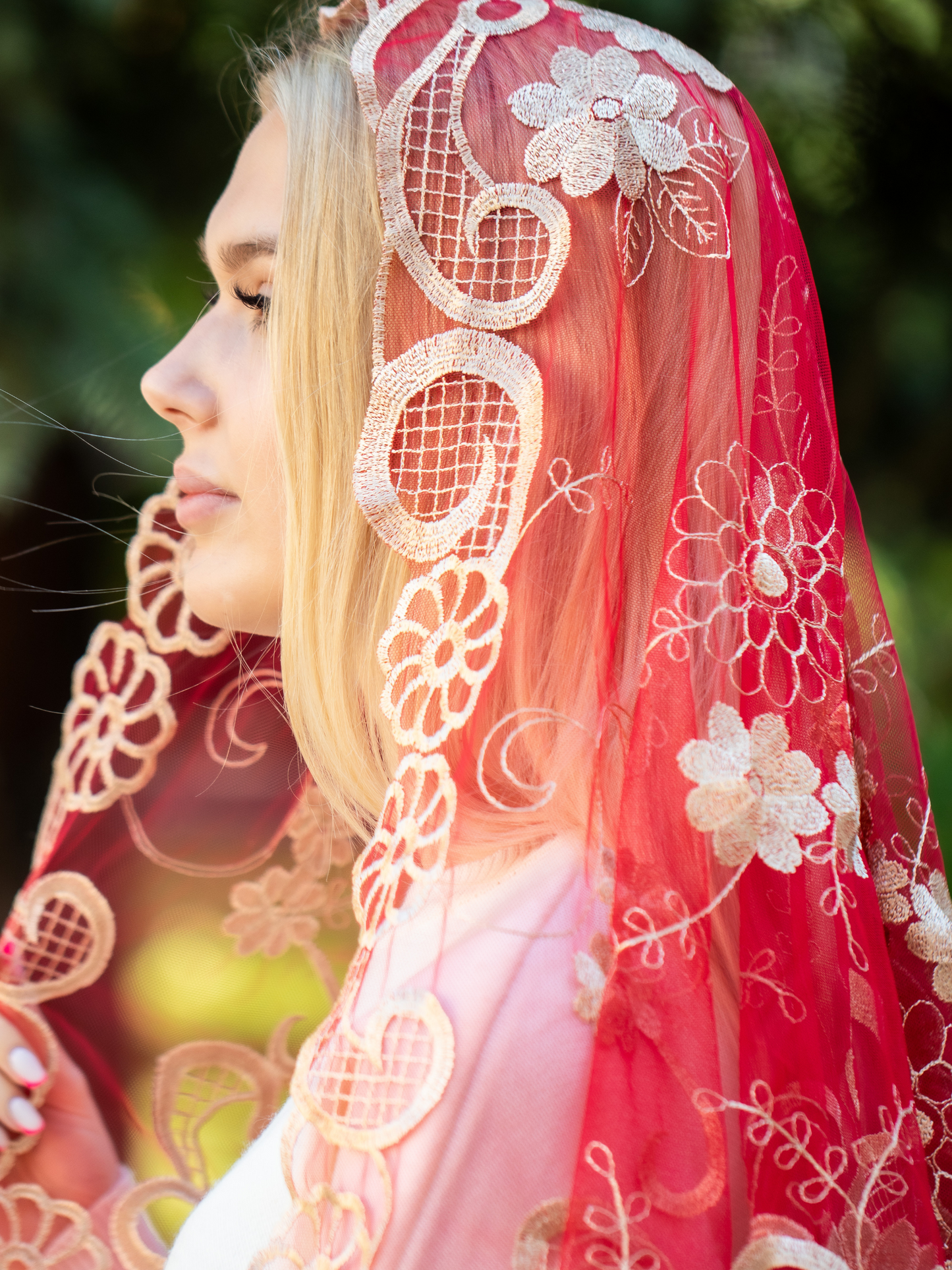 NEW!! Red Chapel Veil - MariaVeils