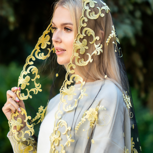 NEW!! Yellow Floral Veil - MariaVeils