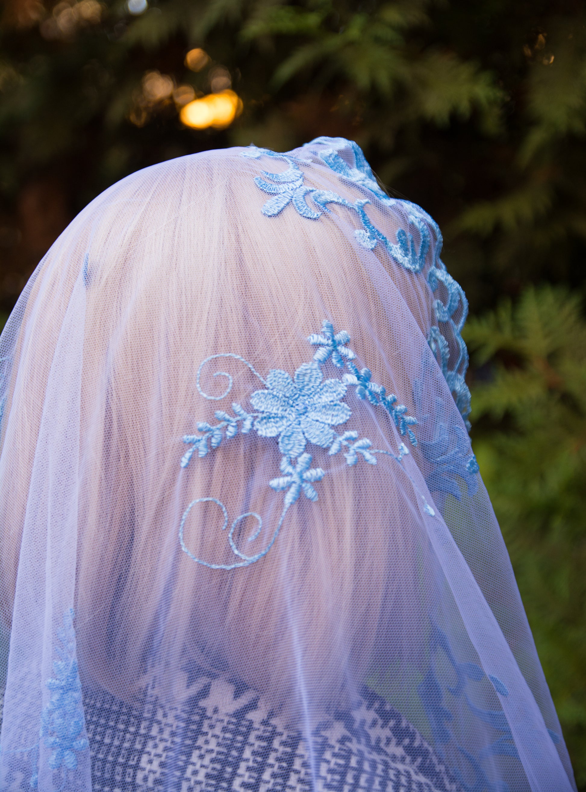 NEW!! Long Light Blue Veil - MariaVeils