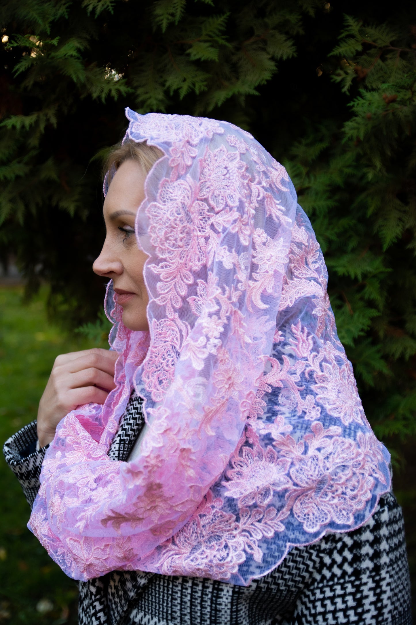 NEW!! Pink Infinity Mantilla - MariaVeils