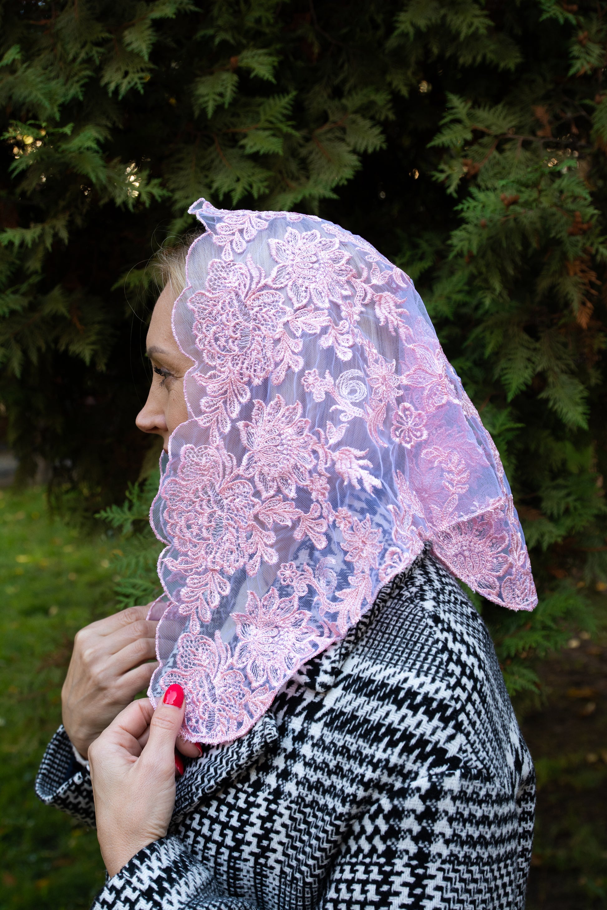 Triangle Pink Veil - MariaVeils