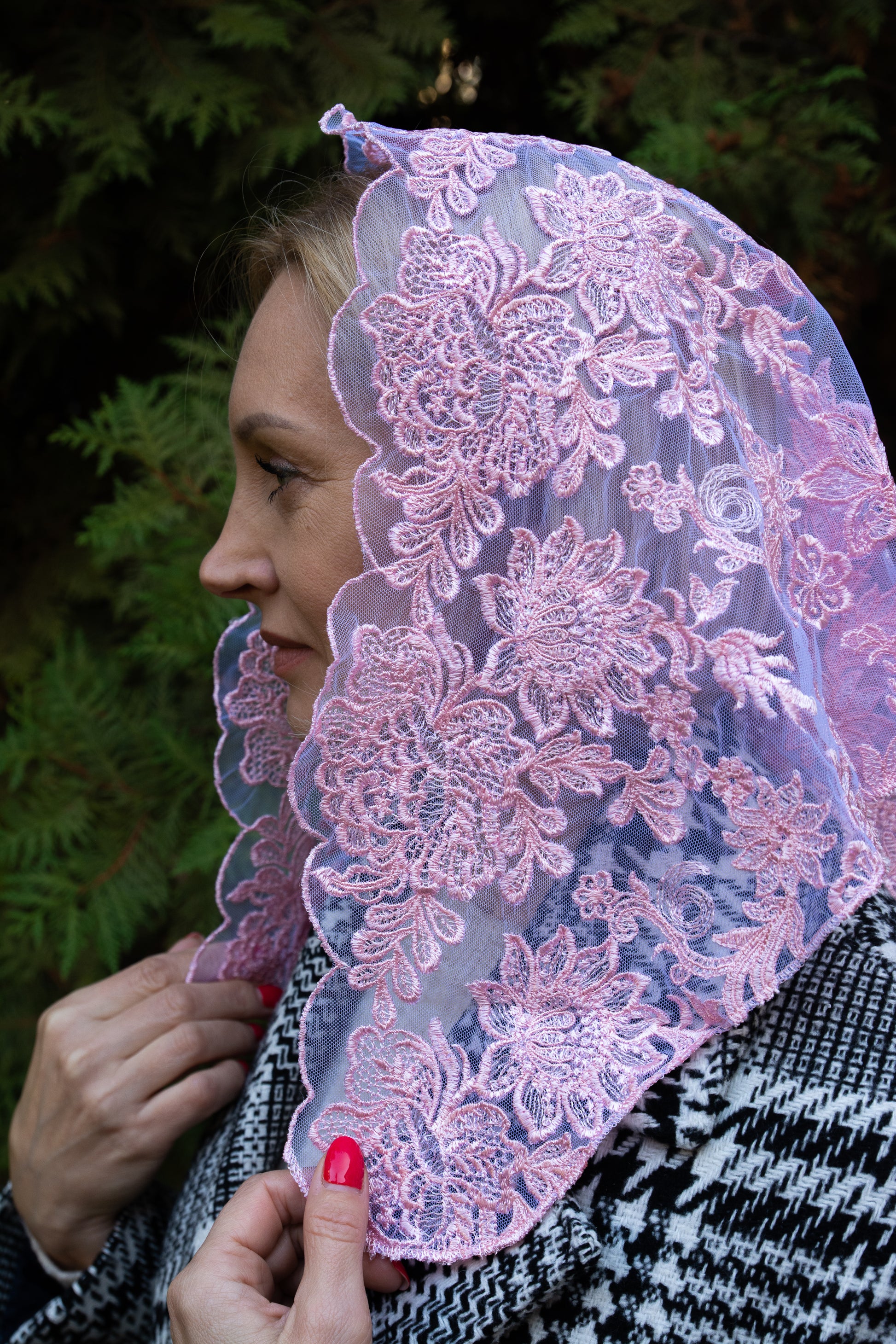 Triangle Pink Veil - MariaVeils