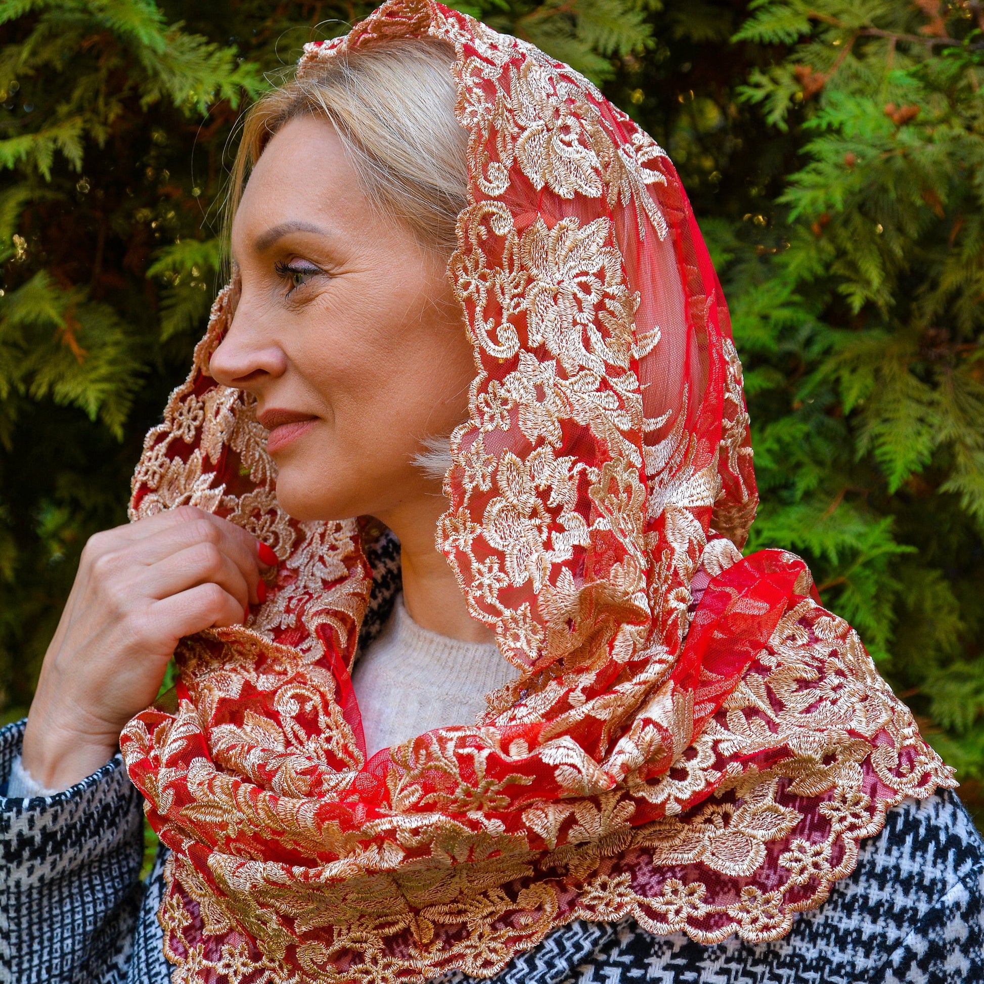 NEW!! Red Infinity Mantilla - MariaVeils