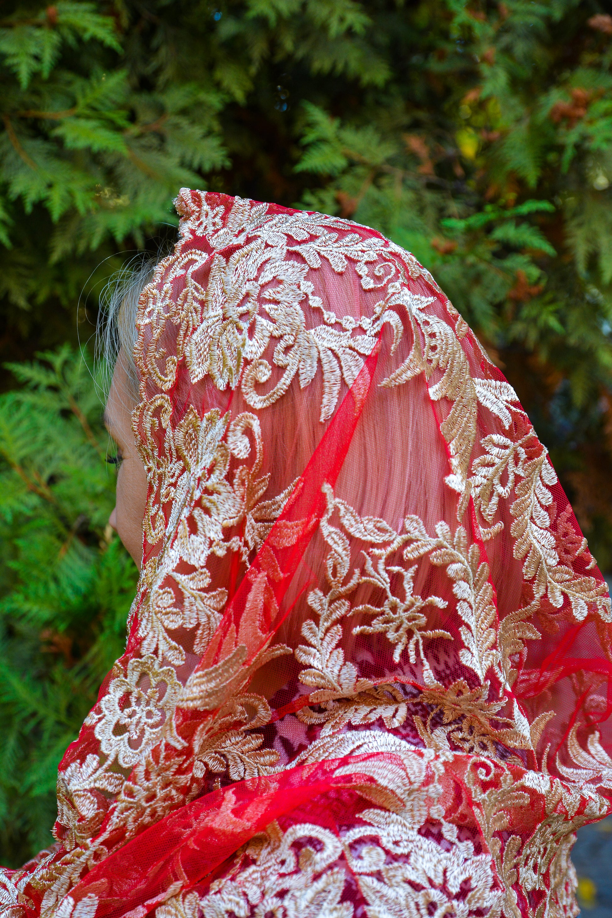 NEW!! Red Infinity Mantilla - MariaVeils