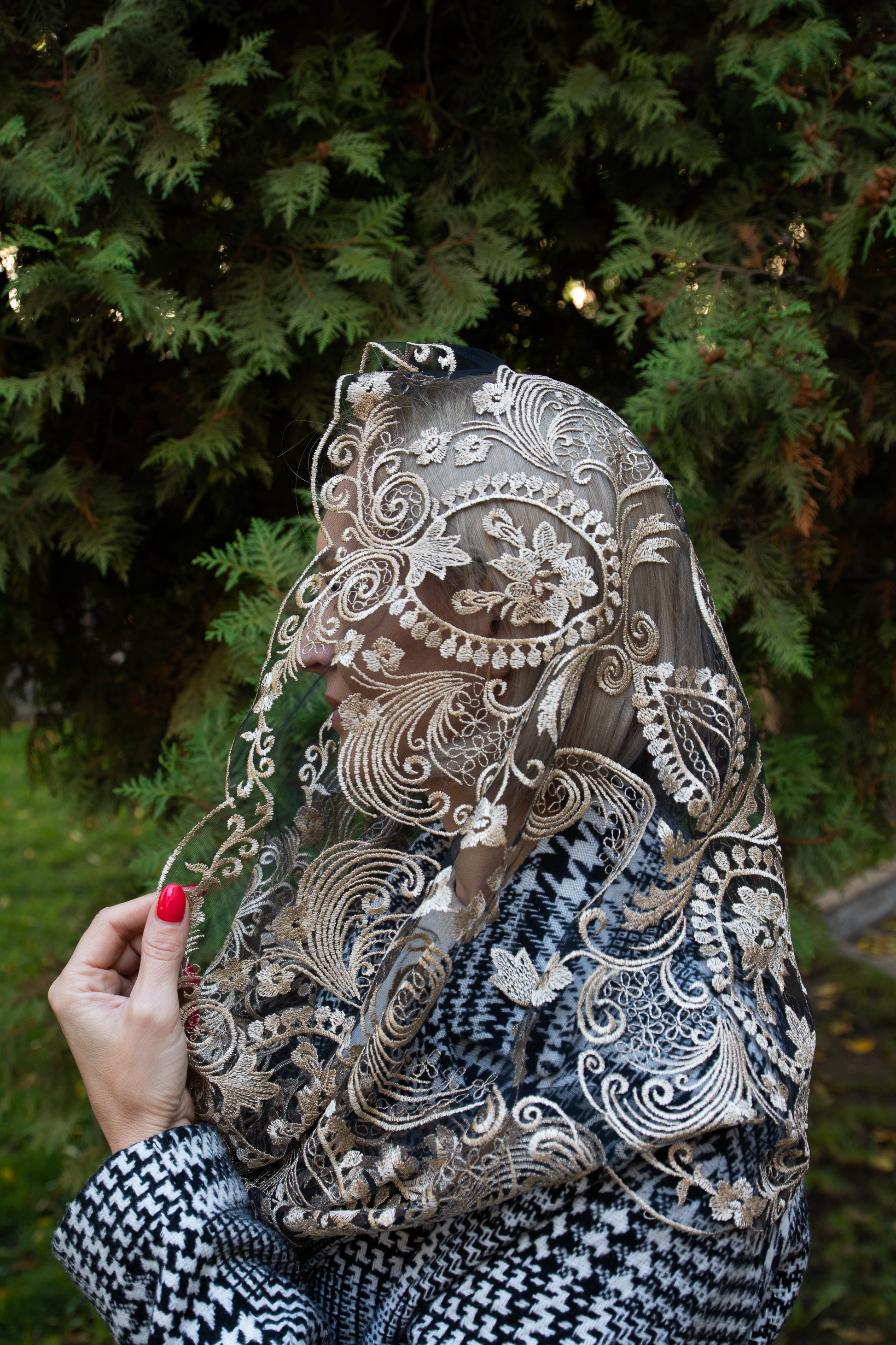 NEW!! Gold Infinity Veil - MariaVeils