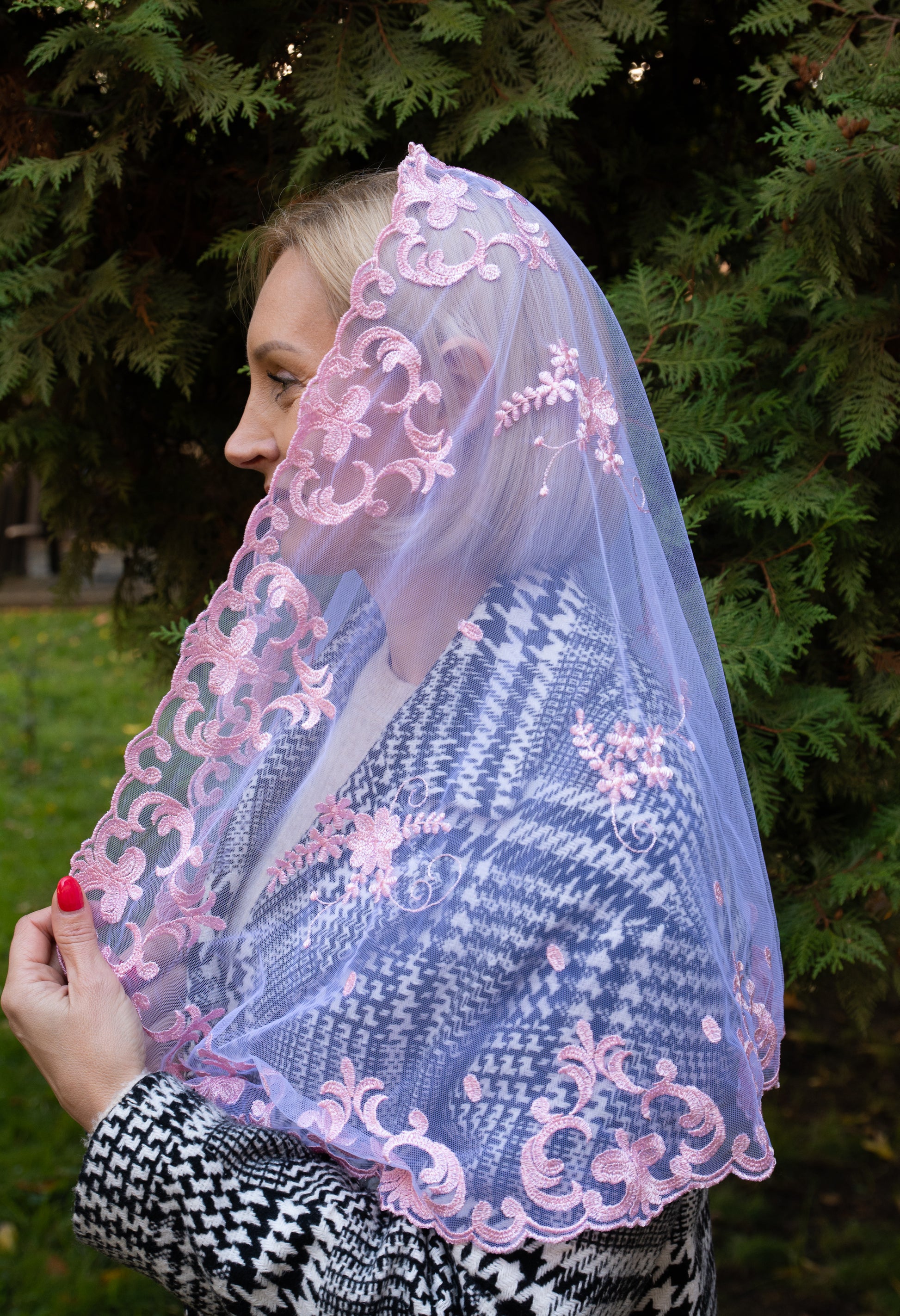 NEW!! Long Pink Veil - MariaVeils