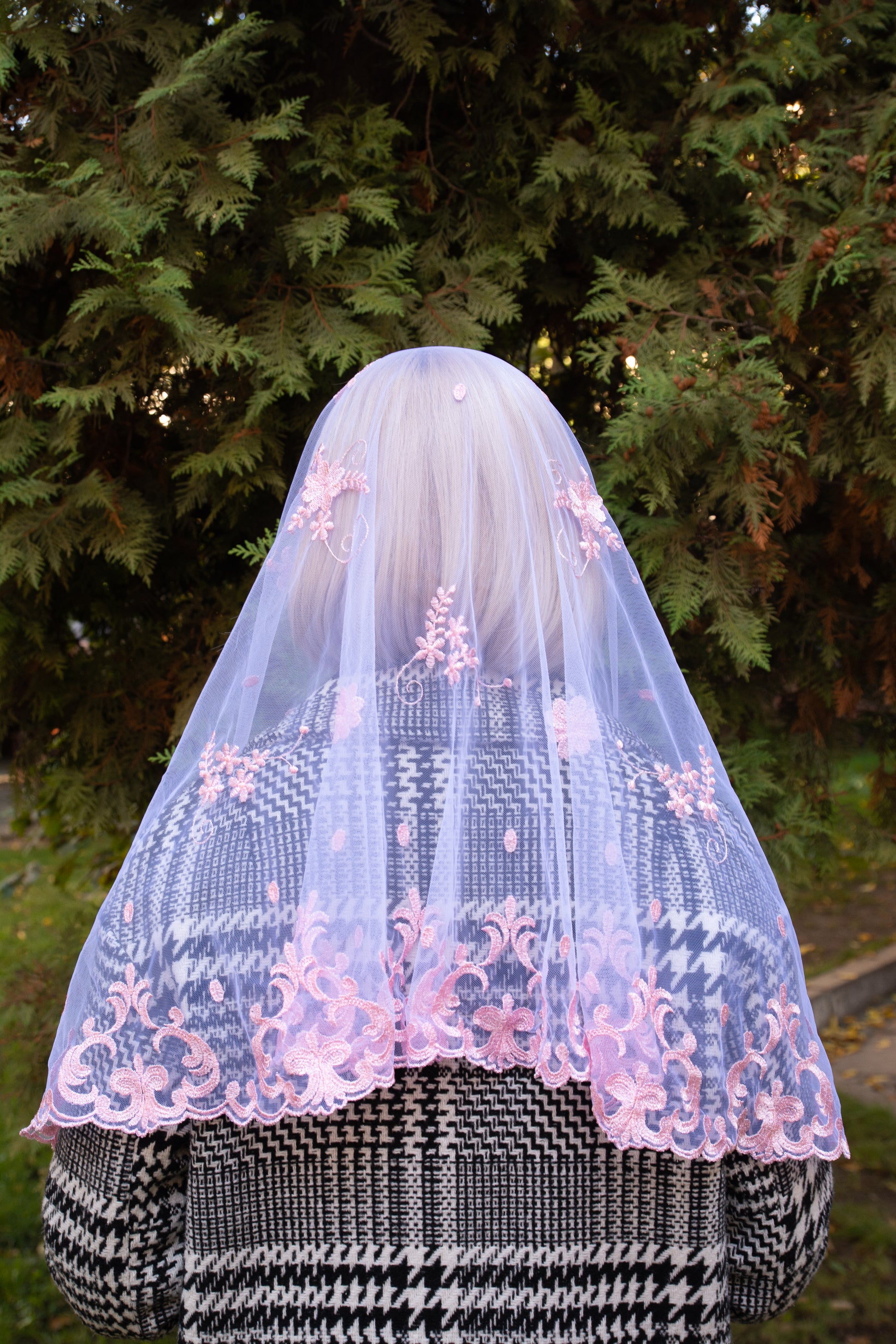 NEW!! Long Pink Veil - MariaVeils