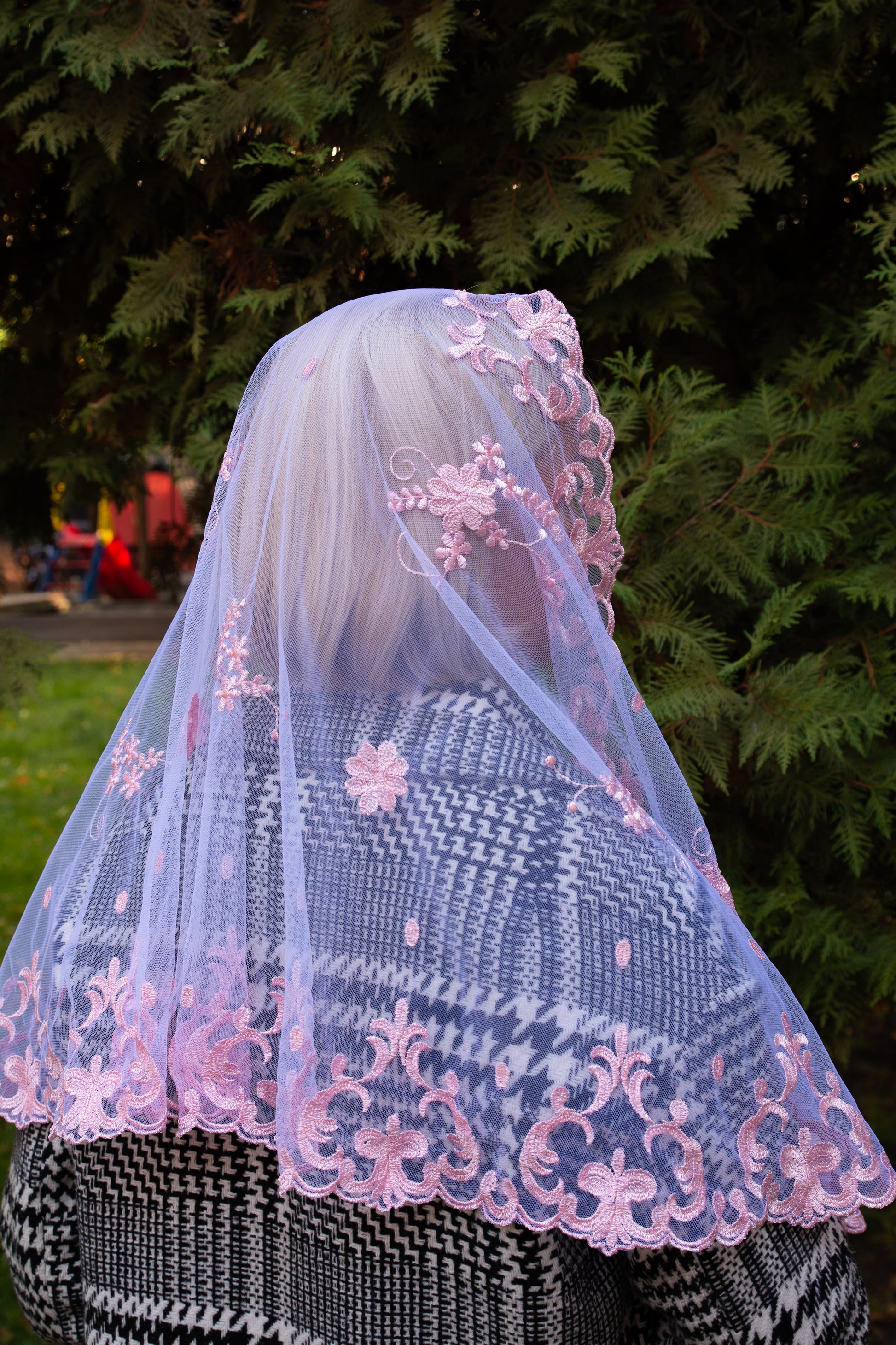 NEW!! Long Pink Veil - MariaVeils