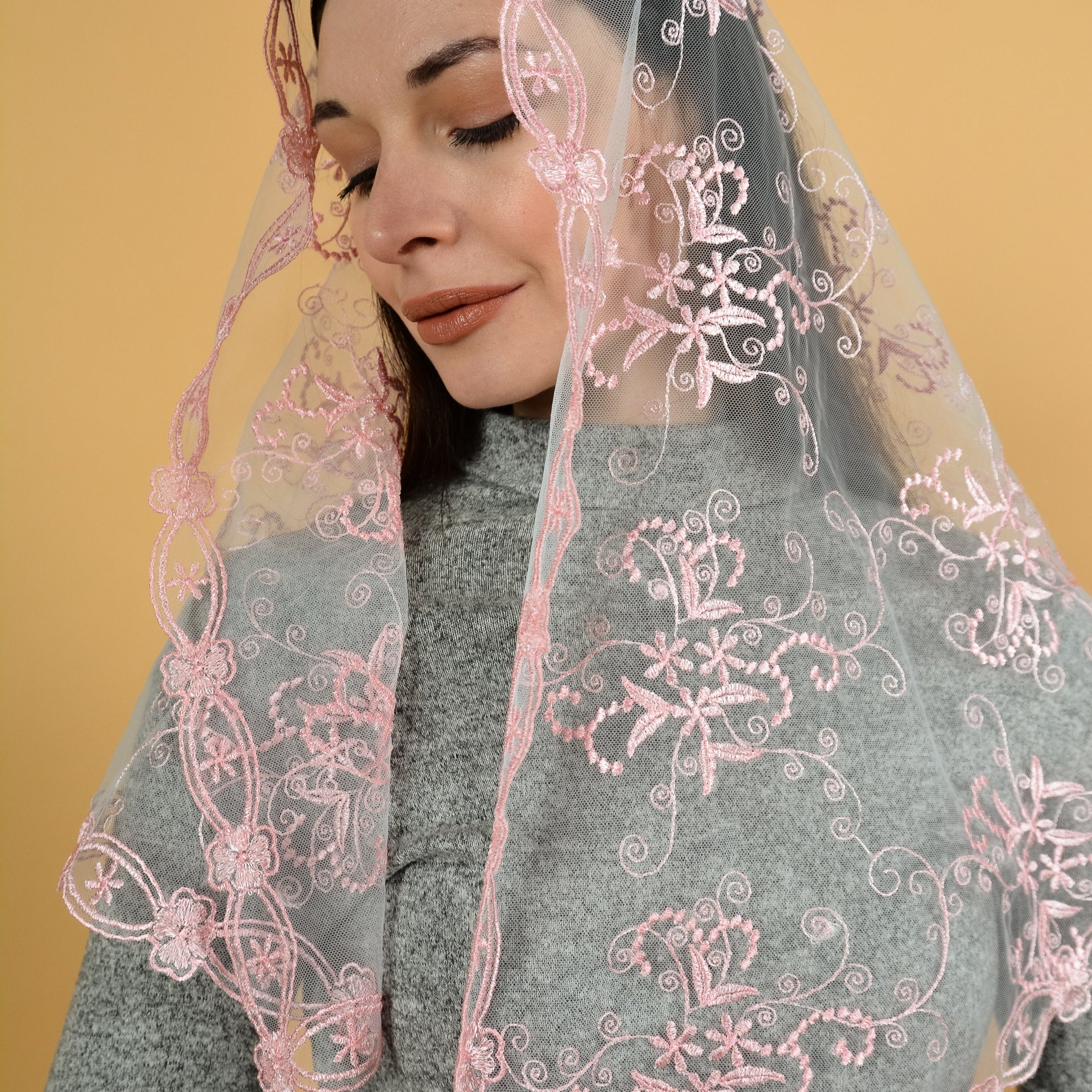 LONG PINK VEIL – MariaVeils
