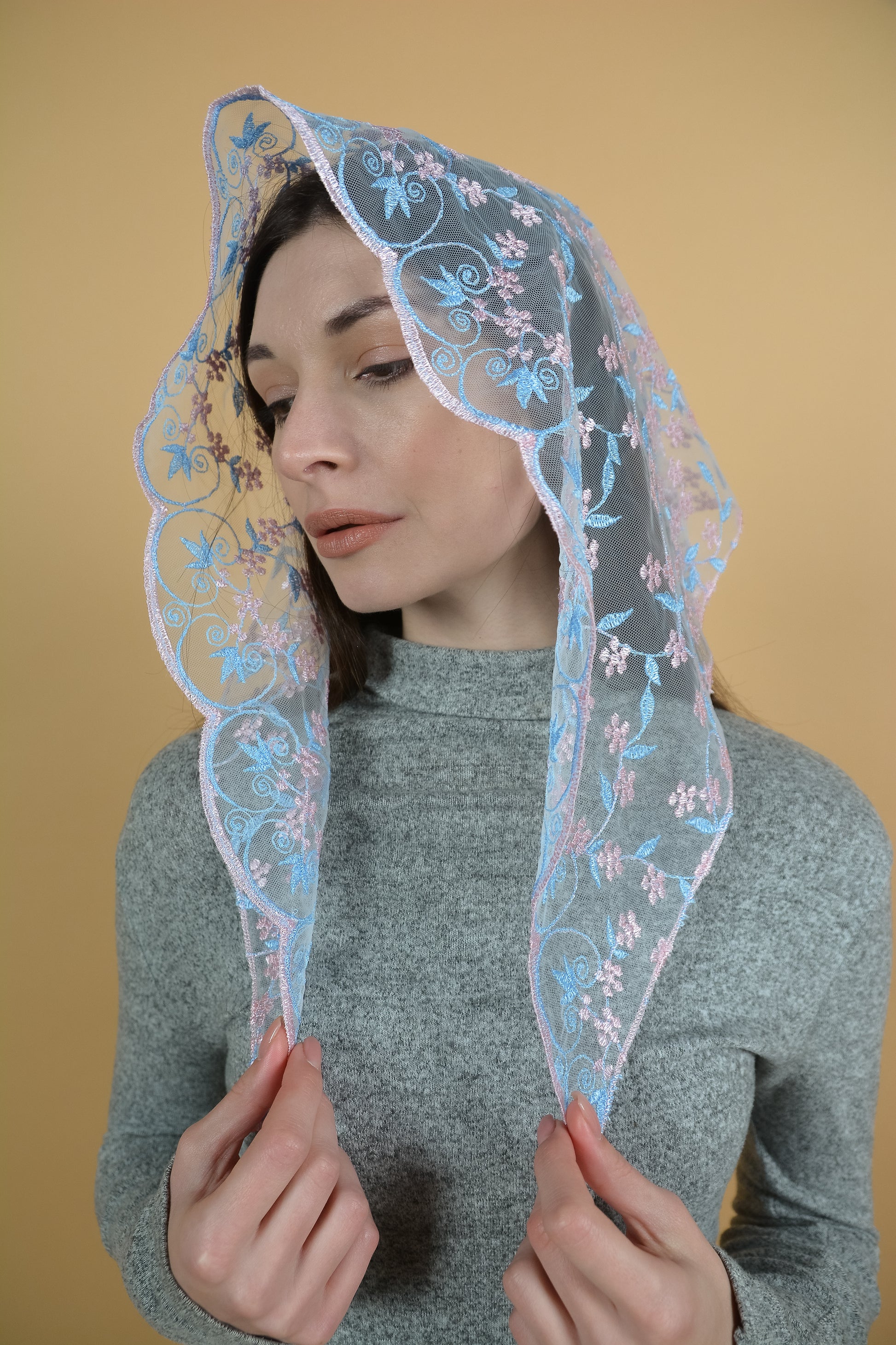 PINK & BLUE VEIL - MariaVeils