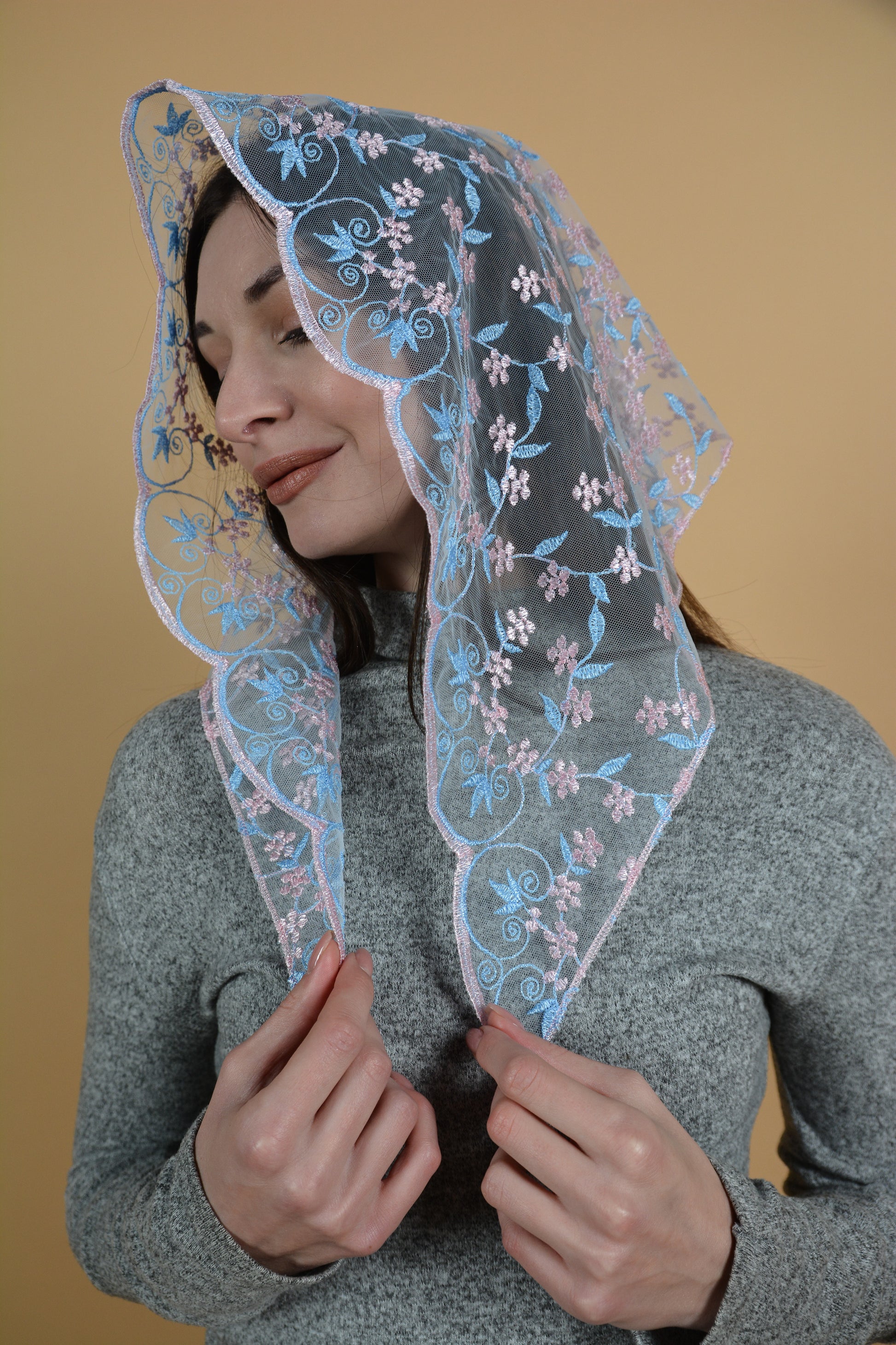 PINK & BLUE VEIL - MariaVeils