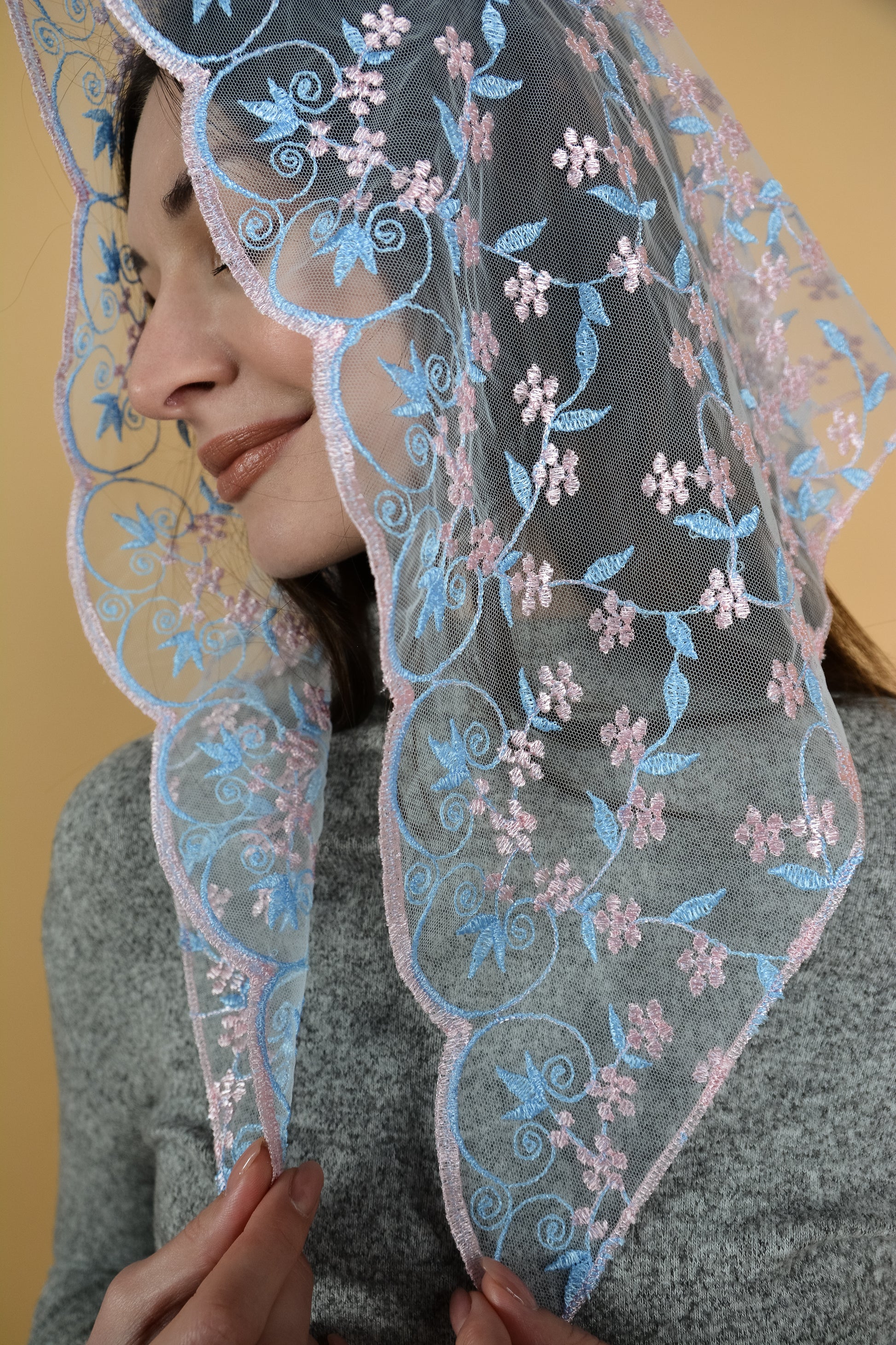PINK & BLUE VEIL - MariaVeils
