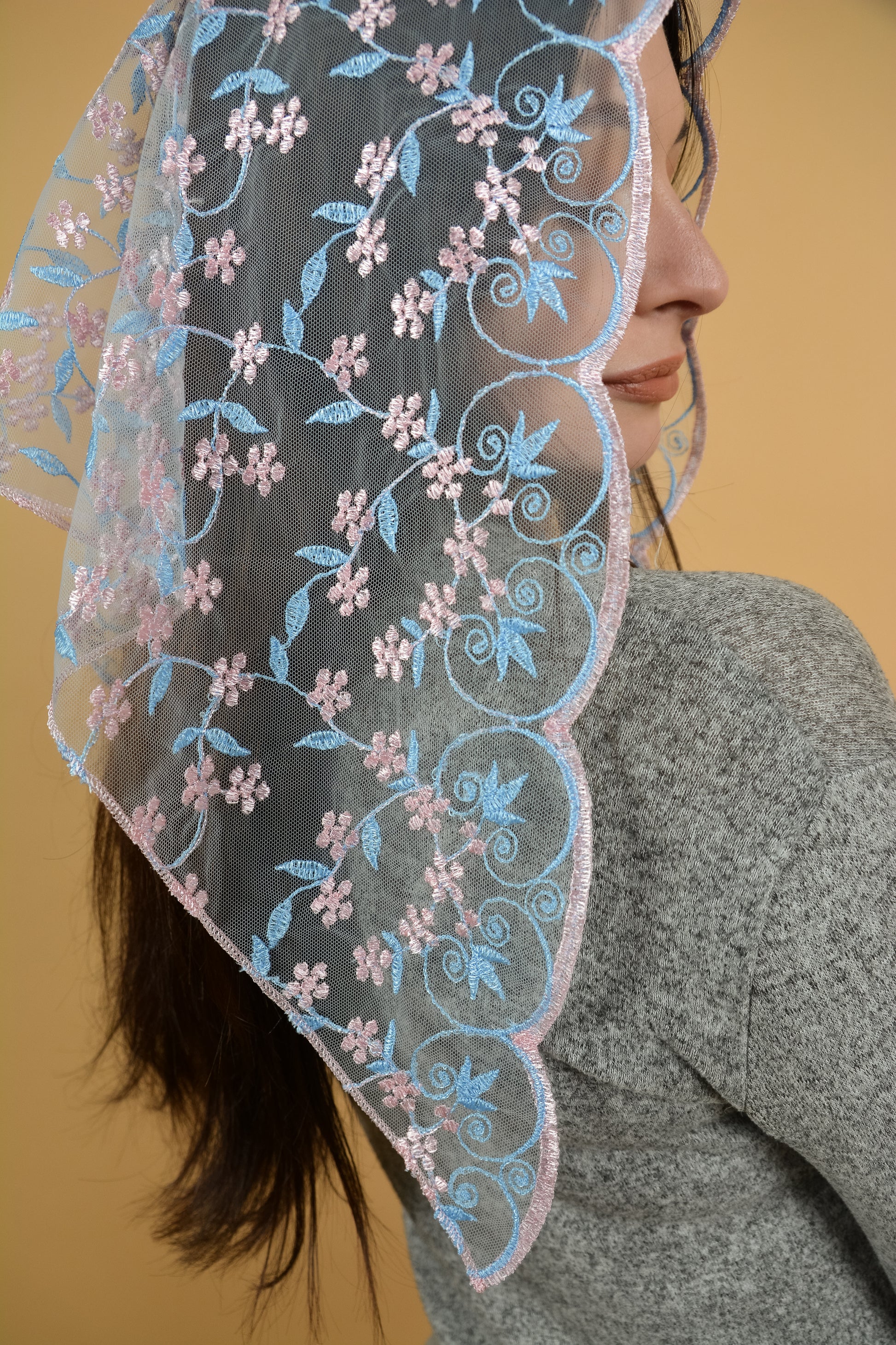PINK & BLUE VEIL - MariaVeils