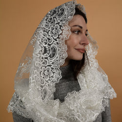 Infinity Church Mantilla - MariaVeils