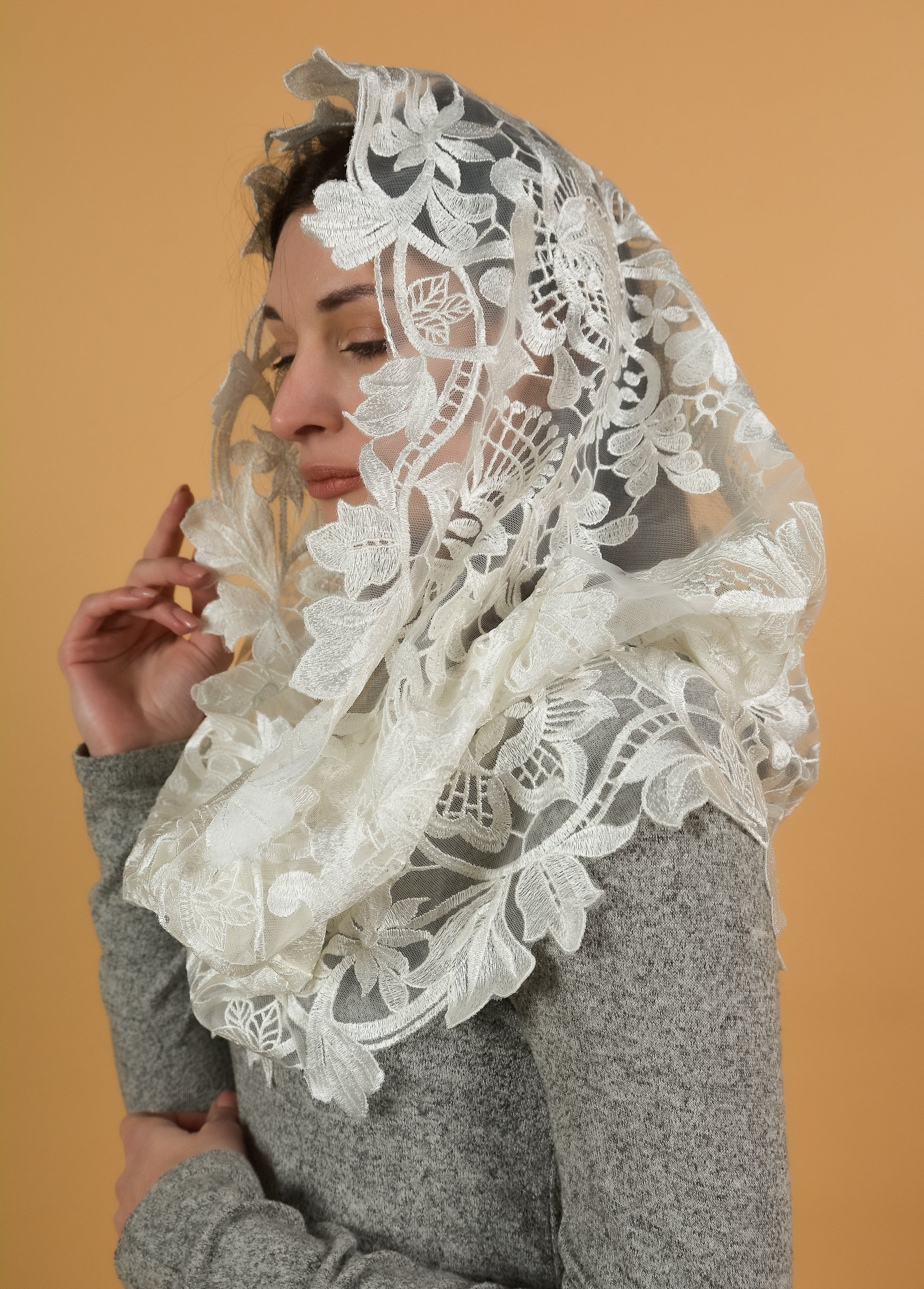 IVORY INFINITY VEIL - MariaVeils