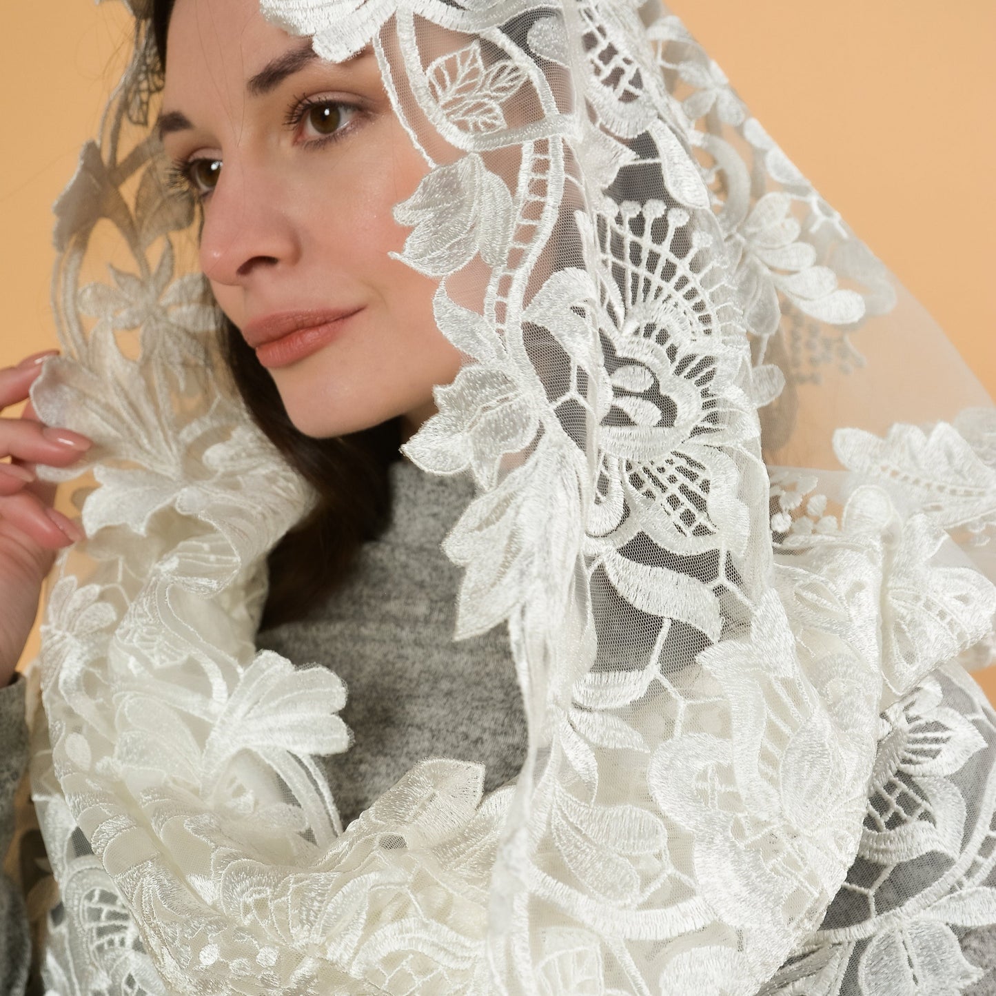 IVORY INFINITY VEIL - MariaVeils