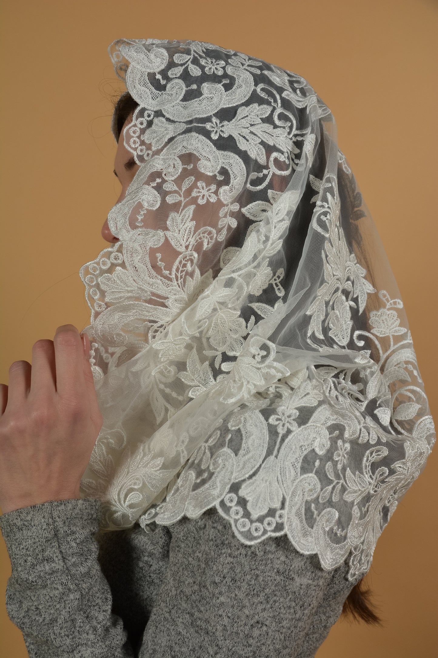 Infinity Ivory Veil - MariaVeils