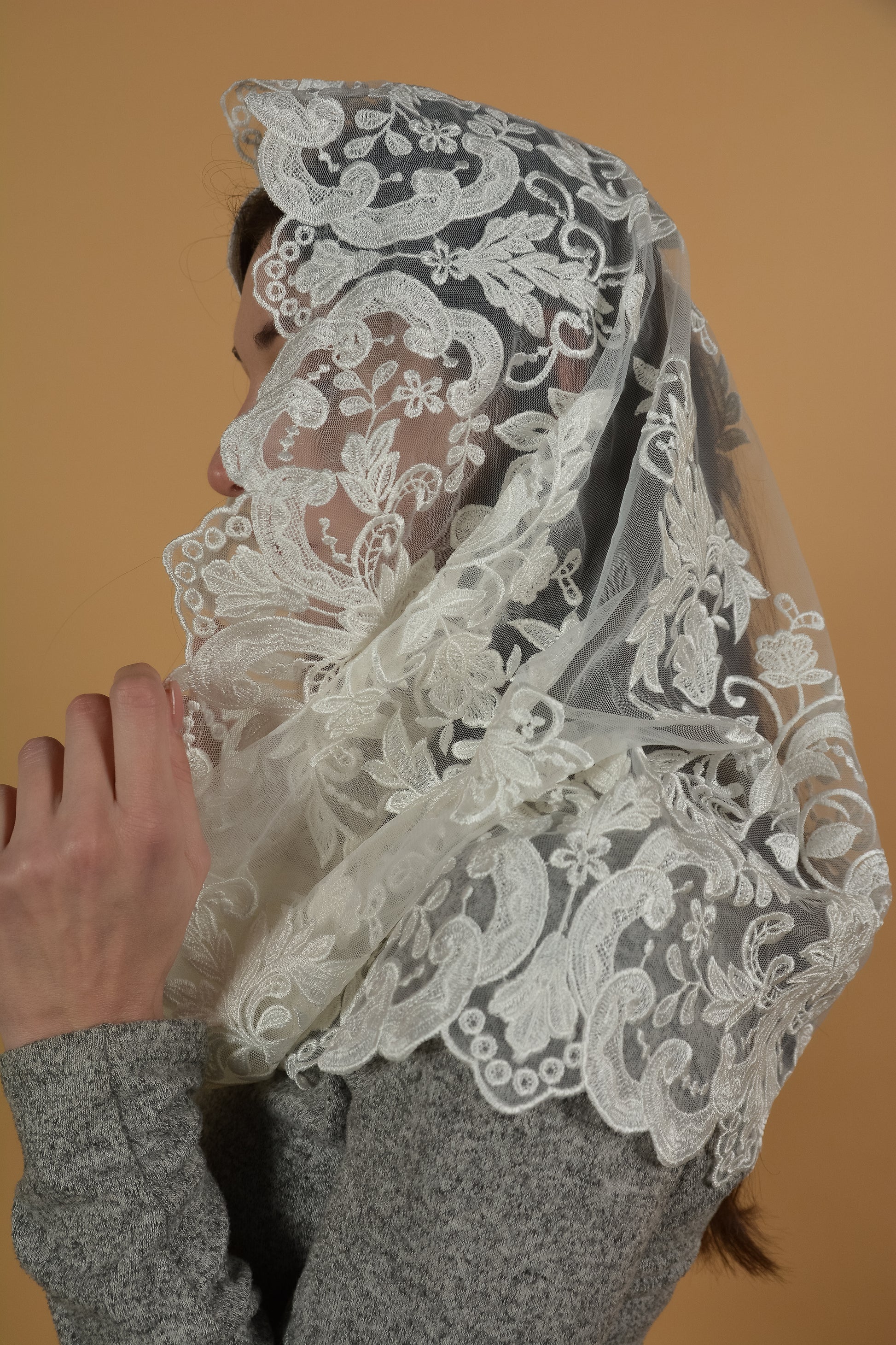Infinity Ivory Veil - MariaVeils