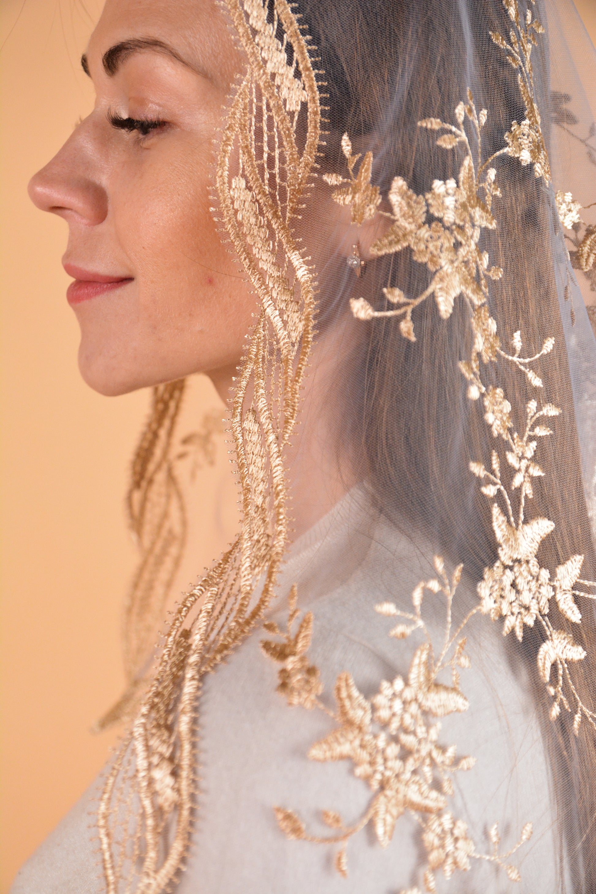 GOLD & PURPLE VEIL - MariaVeils