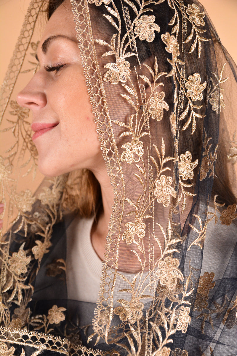 Gold Infinity Veil