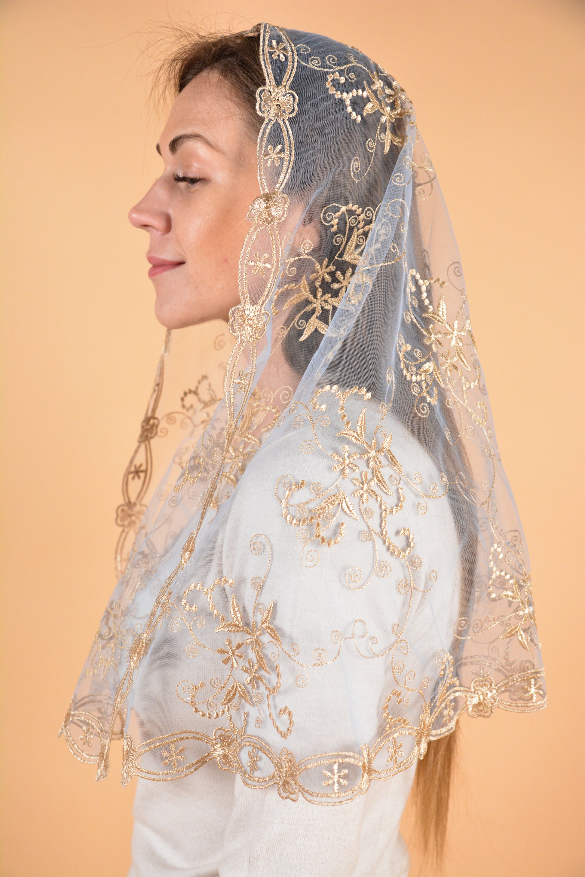Long Gold Mantilla - MariaVeils