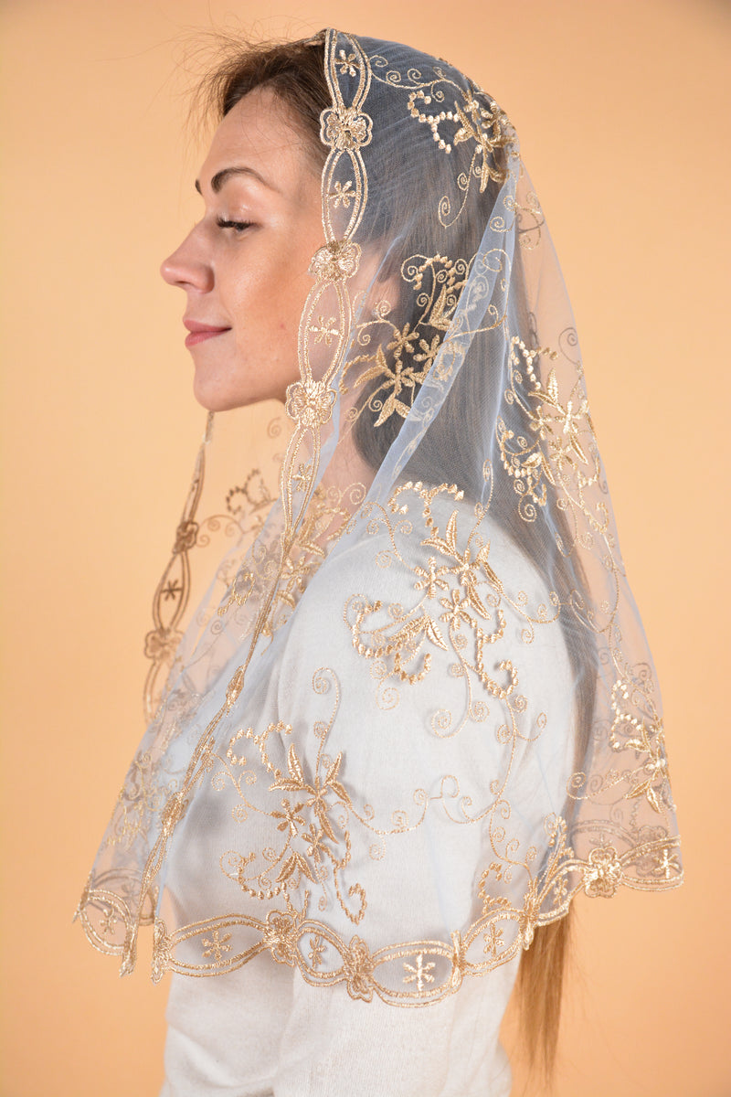 Long Gold Mantilla - MariaVeils